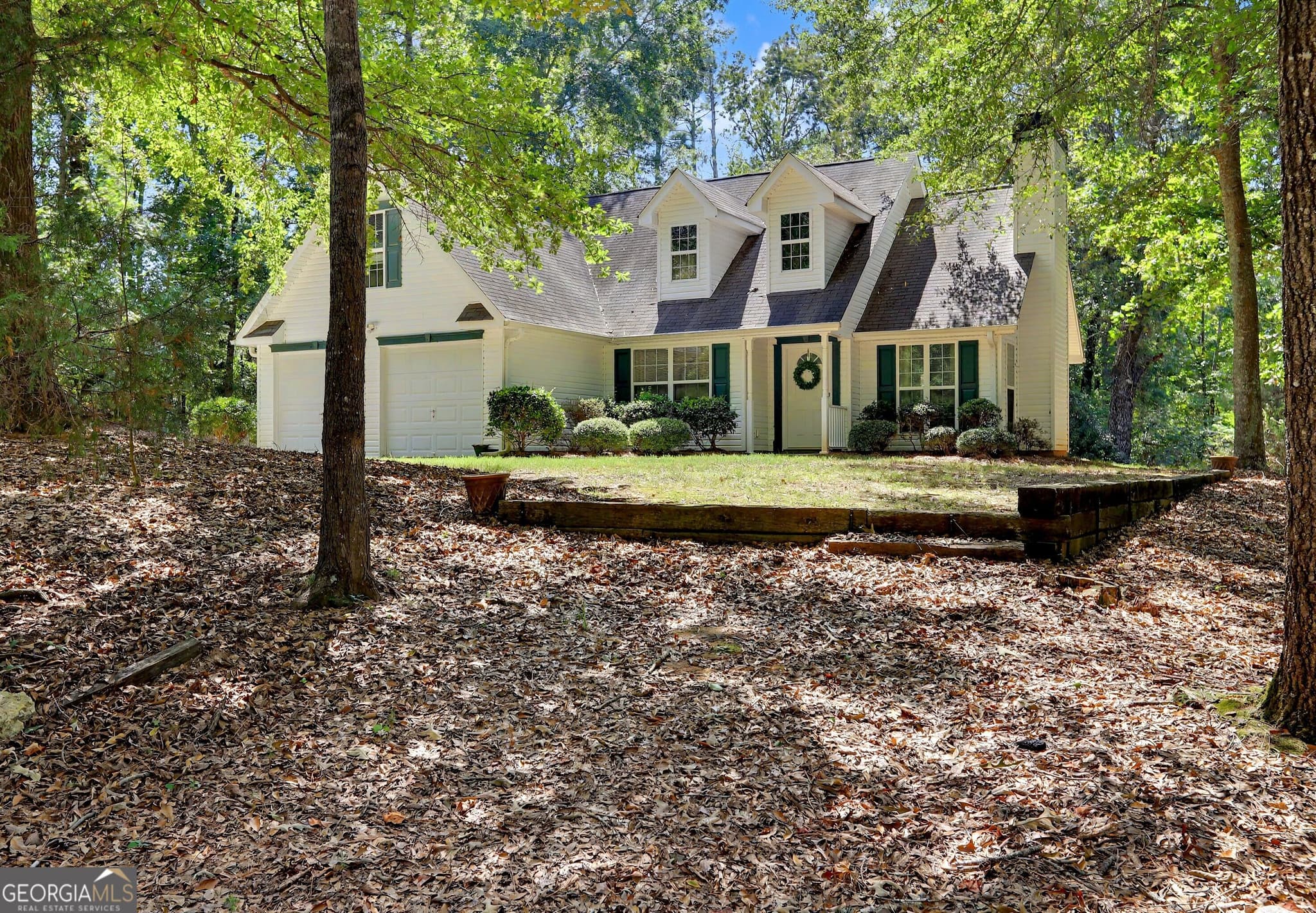 3 bedroom, 2 bathroom, 1,174 sq ft single family residence for sale at 33 Tanager Court, Monticello, GA 31064 — photo 1 of 30