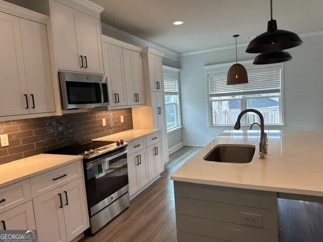 4 bedroom, 3 bathroom, 2,472 sq ft single family residence for sale at 1610 Carriage Ridge Drive, Greensboro, GA 30642 — photo 7