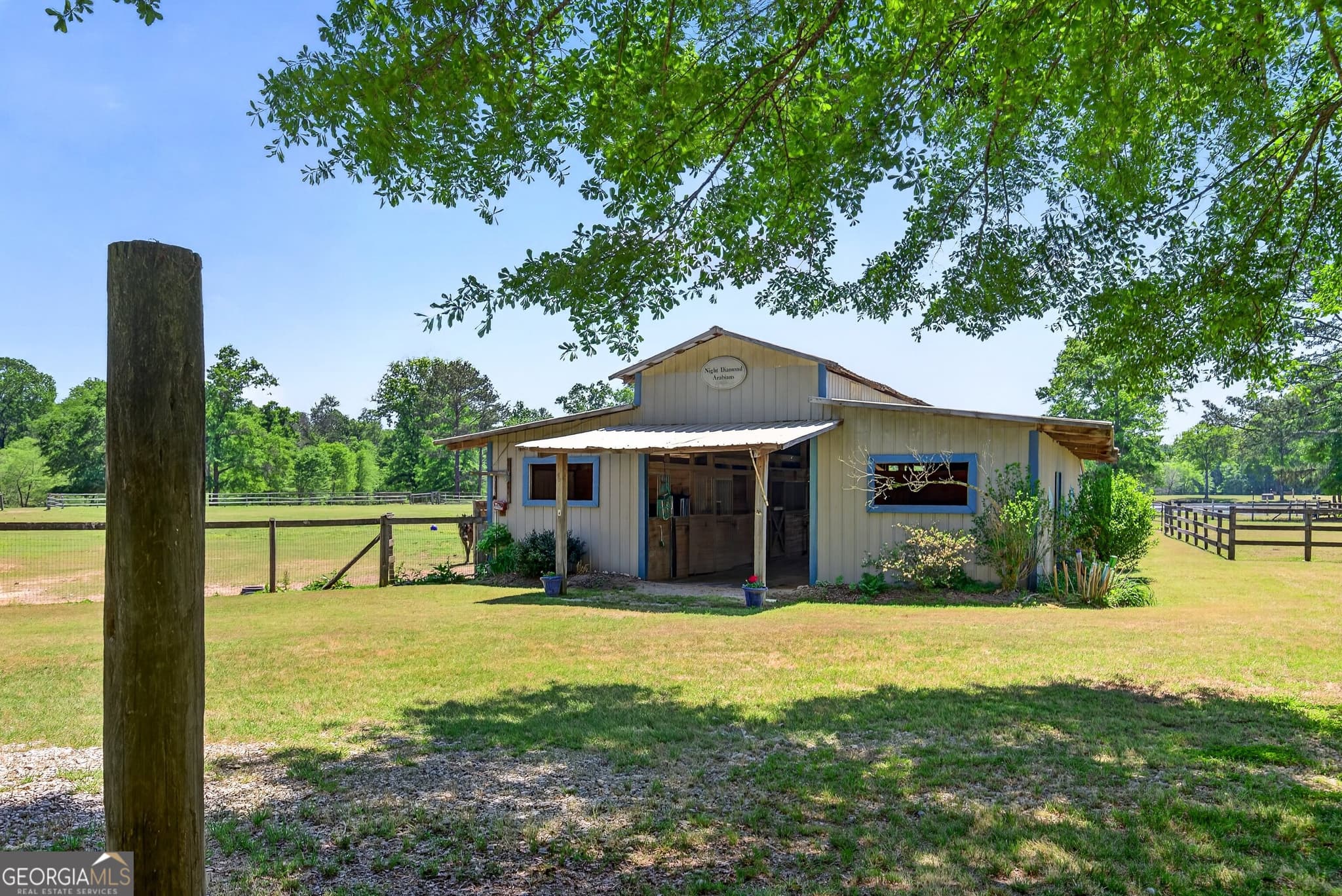 4 bedroom, 3 bathroom, 2,505 sq ft single family residence for sale at 511 W Mcintosh Road, Brooks, GA 30205 — photo 3