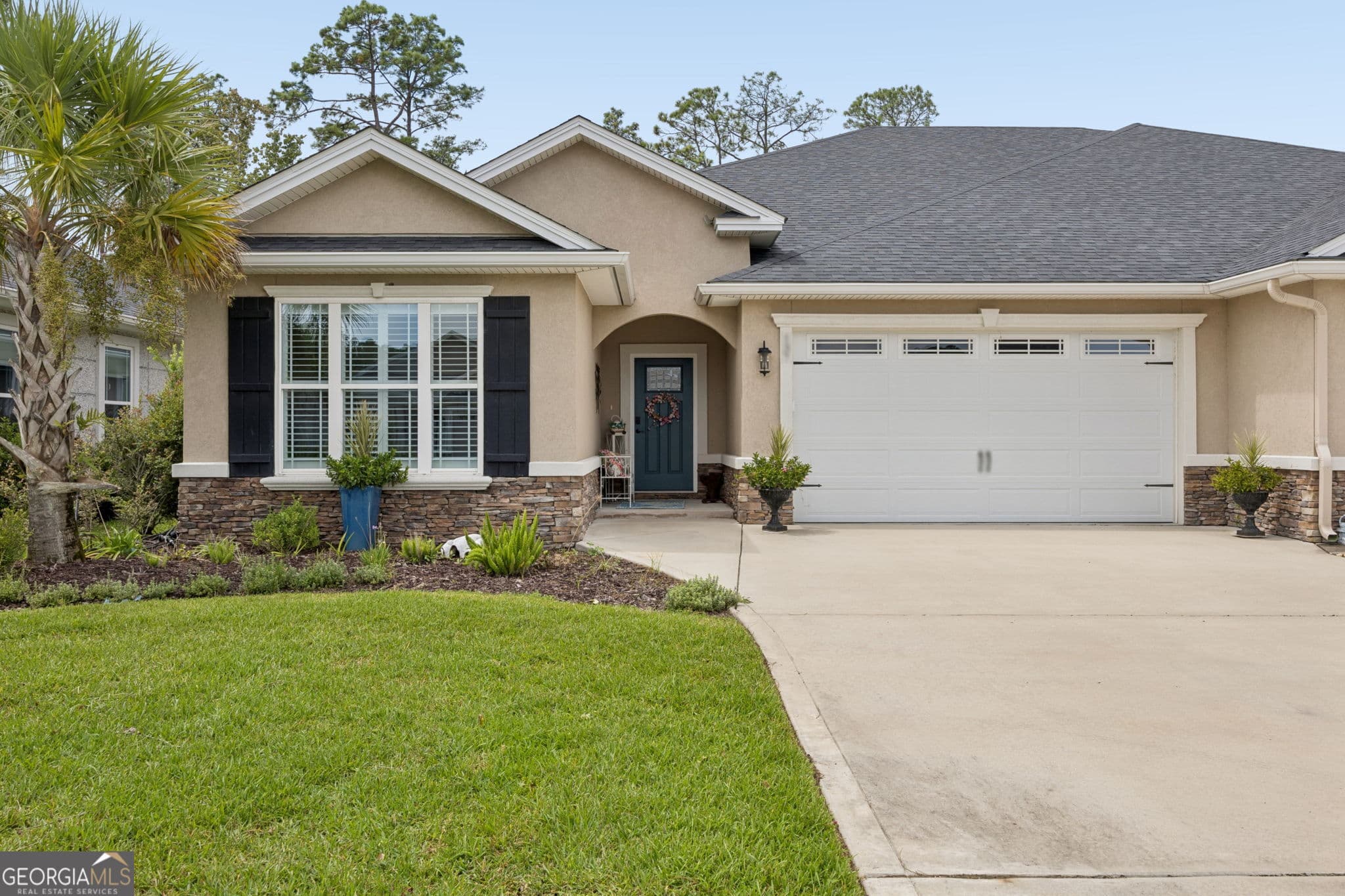 3 bedroom, 2 bathroom, 2,012 sq ft townhouse for sale at 137 Ryan Nicholas Drive, Kingsland, GA 31548