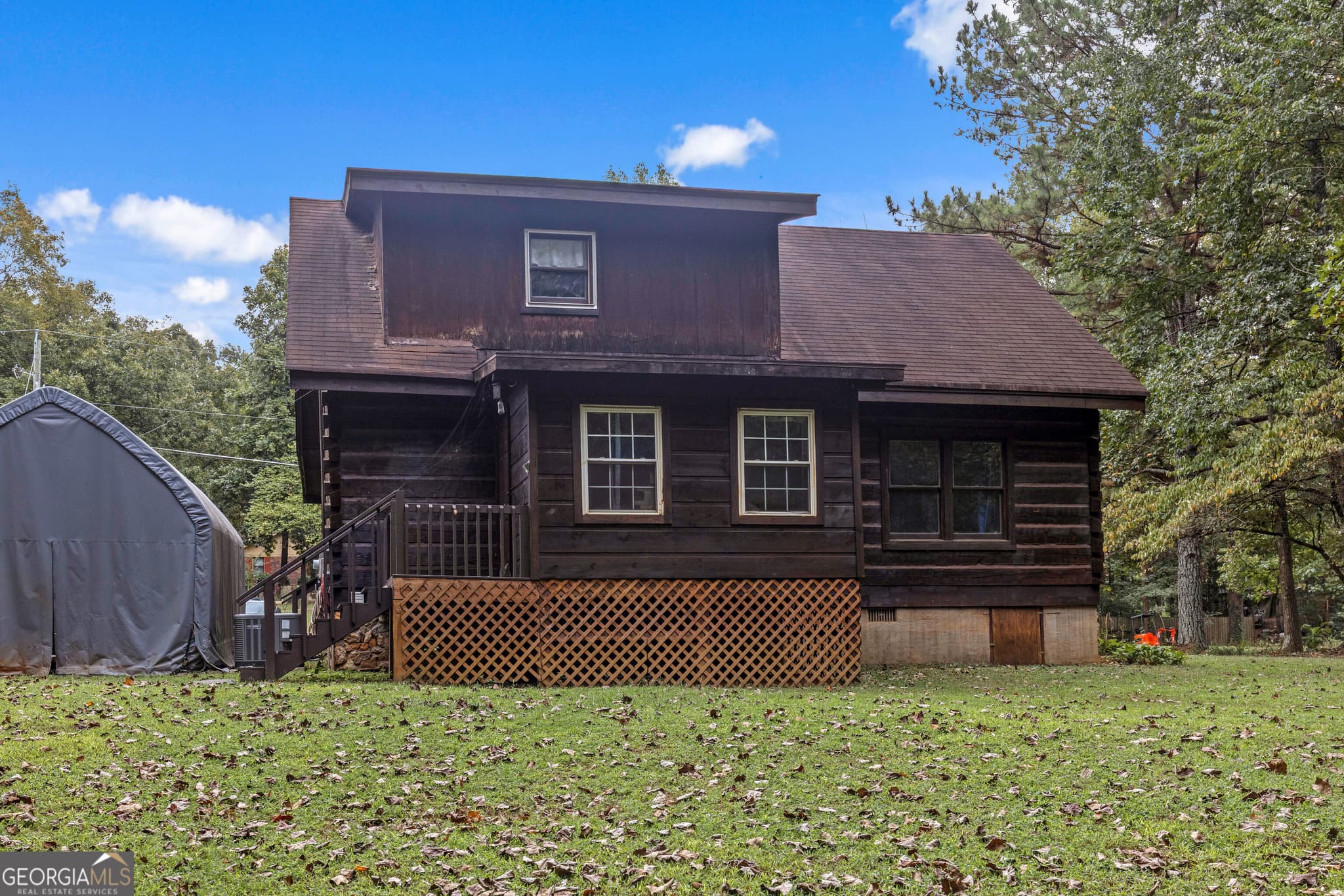 3 bedroom, 2 bathroom, 1,224 sq ft cabin,single family residence for sale at 91 Oak Hill Drive, White, GA 30184 — photo 2