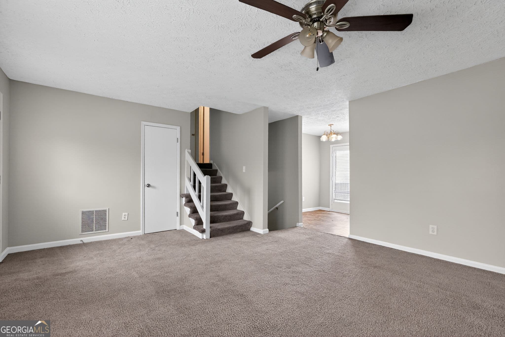 4 bedroom, 2 bathroom, 1,600 sq ft single family residence for sale at 115 Belmont Farms Drive, Ellenwood, GA 30294 — photo 7