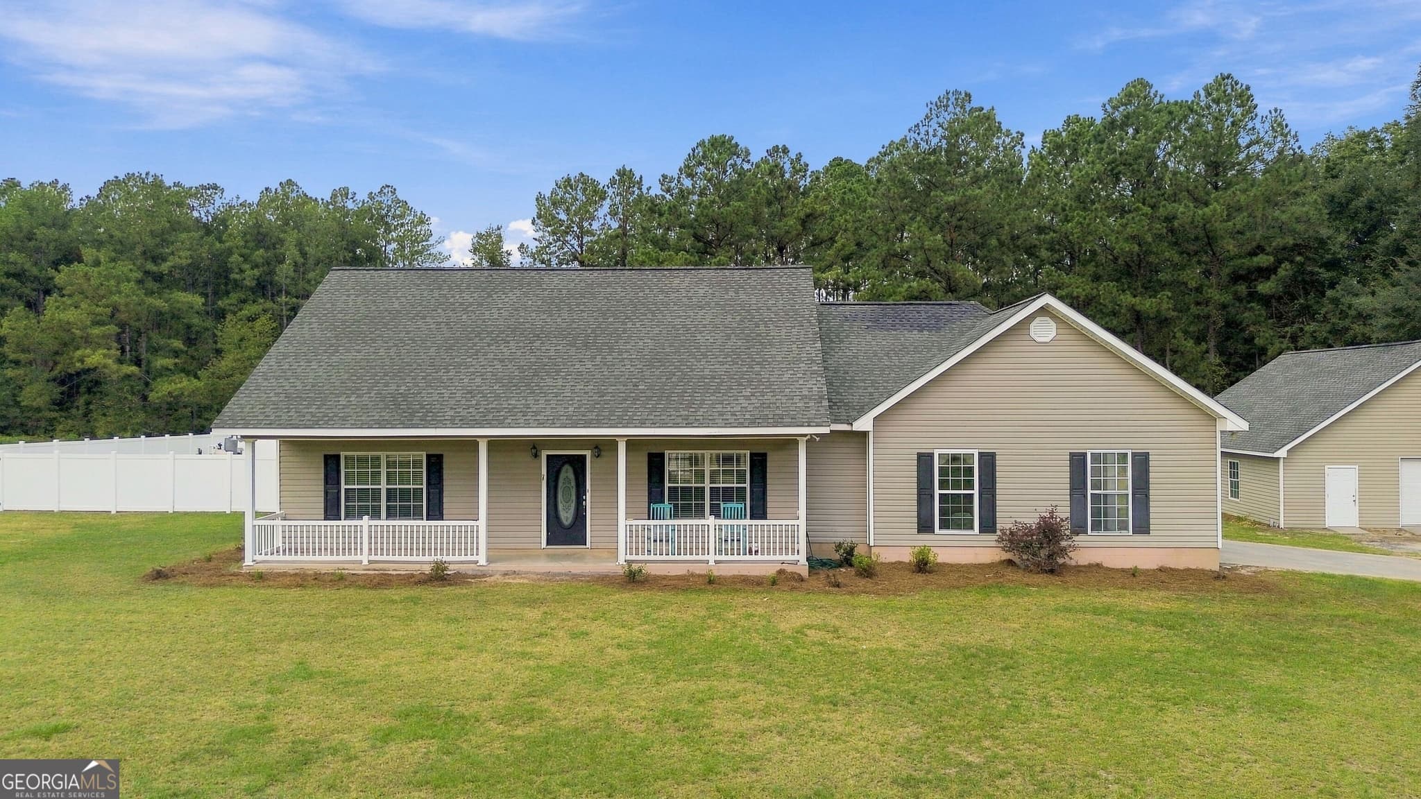 3 bedroom, 2 bathroom, 1,940 sq ft single family residence for sale at 101 ANN Drive, Waycross, GA 31503