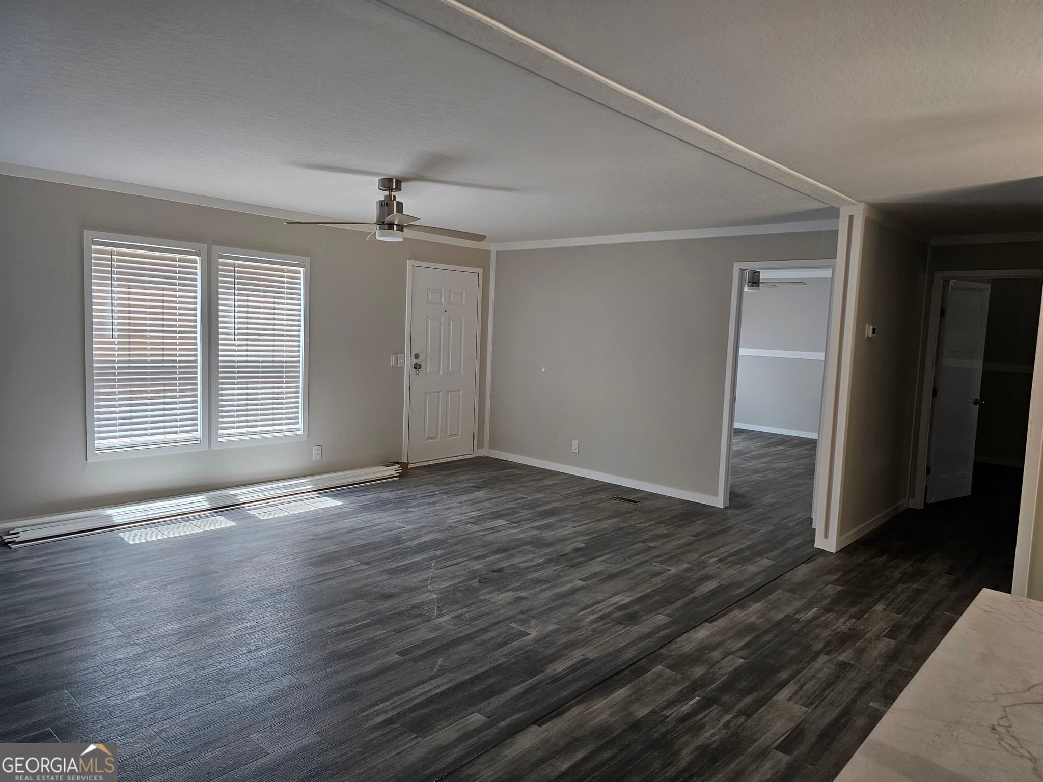 3 bedroom, 2 bathroom, 1,546 sq ft manufactured home,single family residence under contract at 26 Spring Lake Drive, Hawkinsville, GA 31036 — photo 2