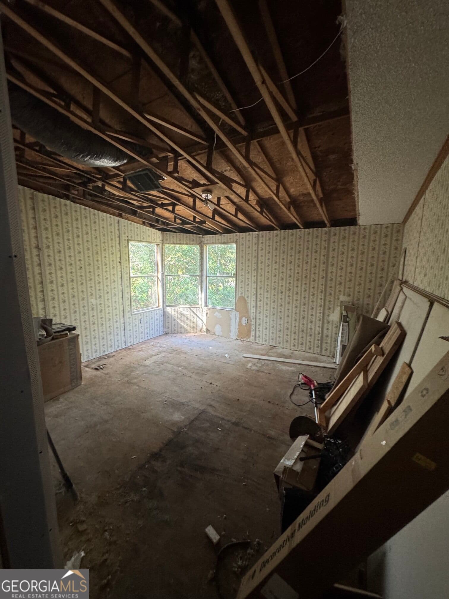 3 bedroom, 2 bathroom, 1,440 sq ft single family residence for sale at 121 Pelican Circle, Woodbine, GA 31569 — photo 4