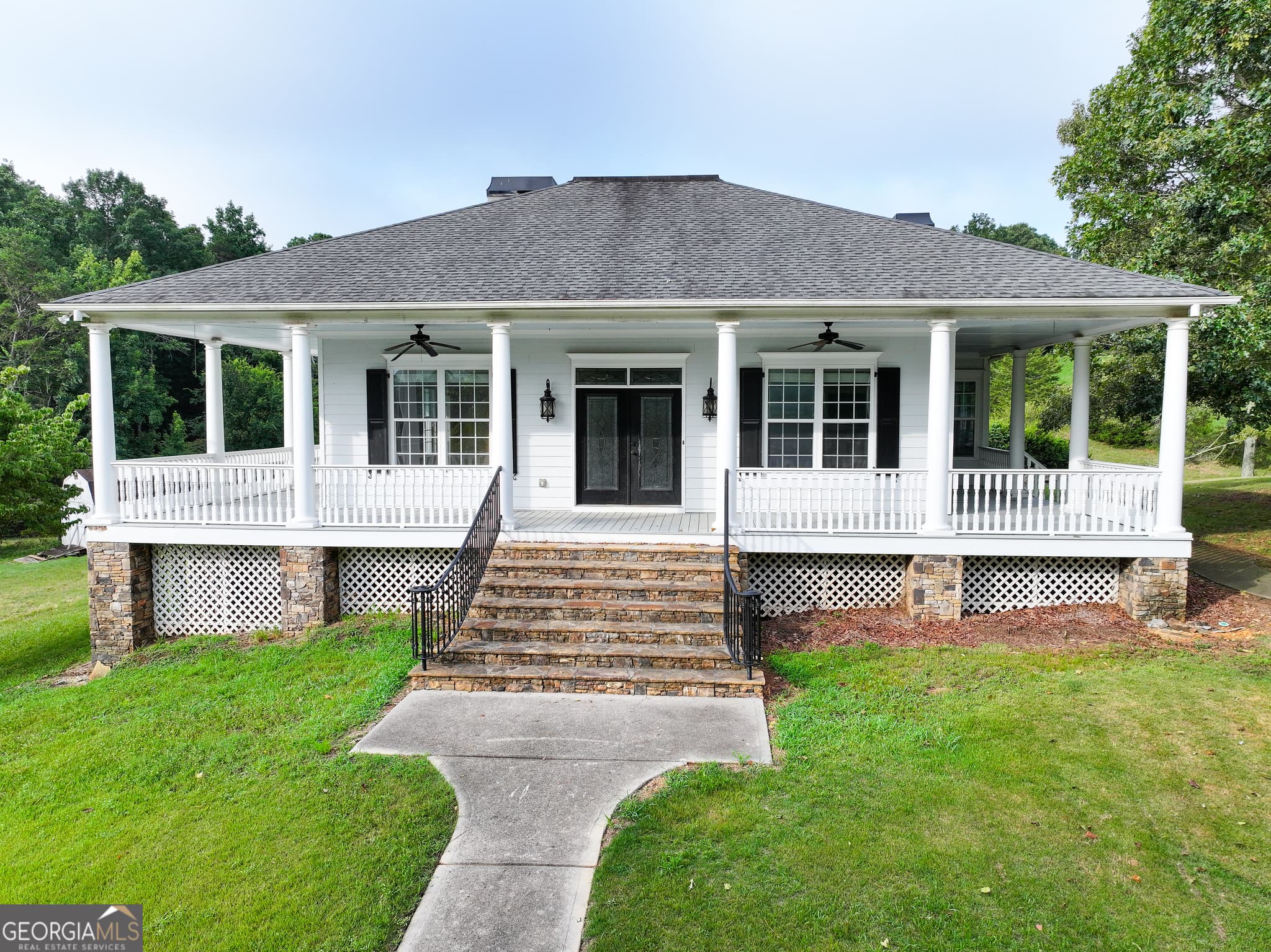 4 bedroom, 3.5 bathroom, 5,846 sq ft single family residence for sale at 135 Evans Road, Rydal, GA 30171 — photo 2