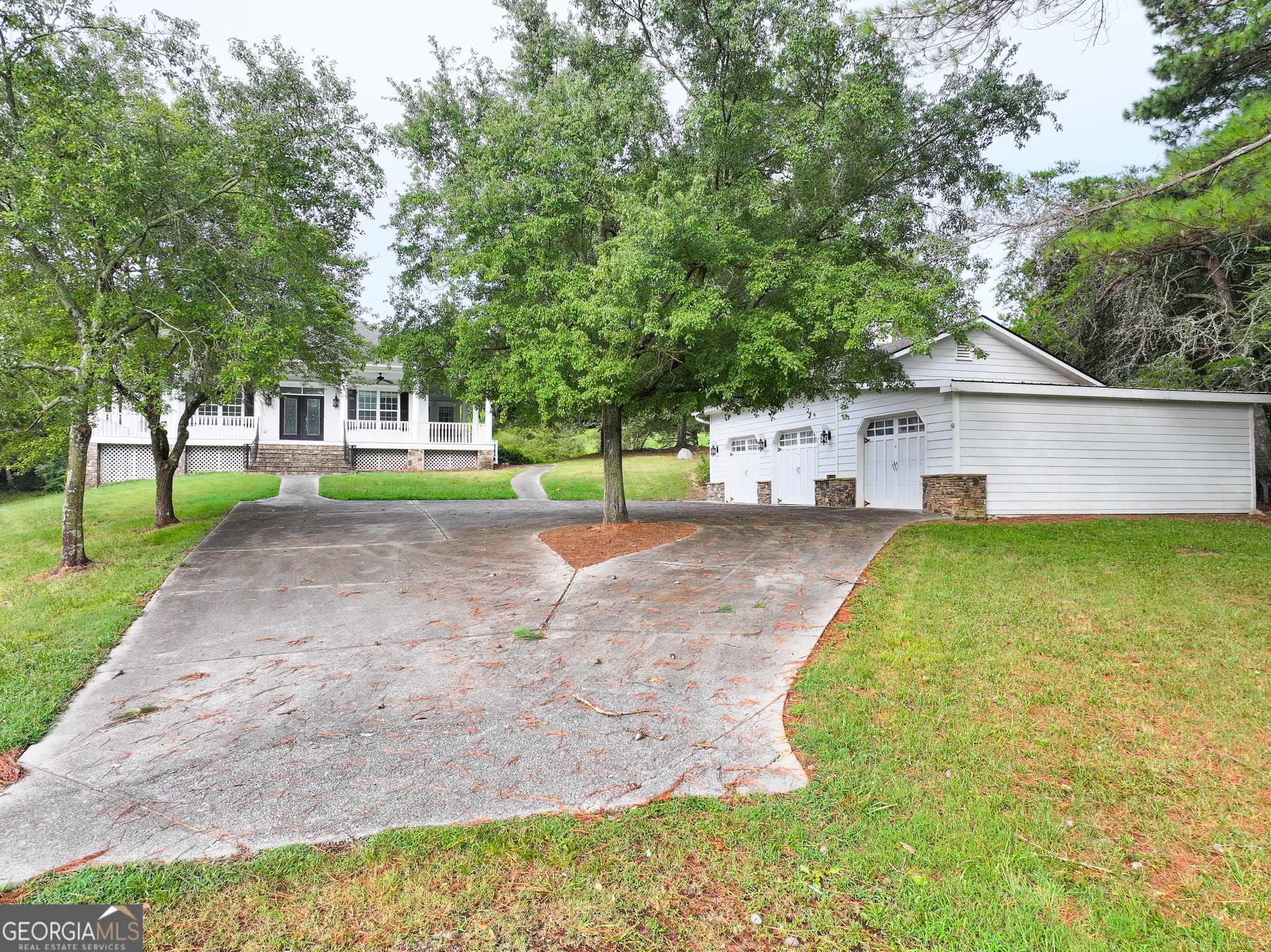 4 bedroom, 3.5 bathroom, 5,846 sq ft single family residence for sale at 135 Evans Road, Rydal, GA 30171 — photo 10