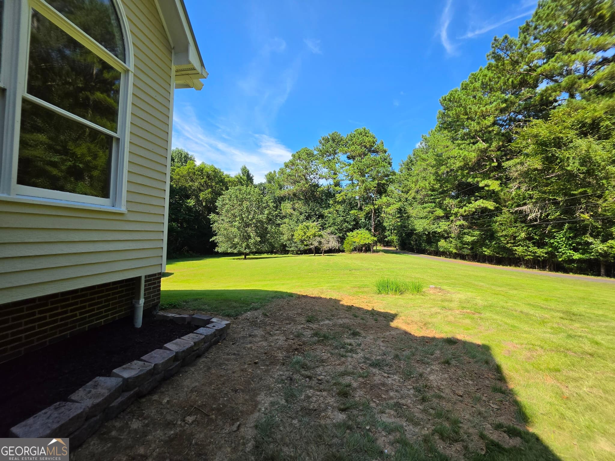 4 bedroom, 3 bathroom, 2,721 sq ft single family residence for sale at 89 Baker Street, Summerville, GA 30747 — photo 6