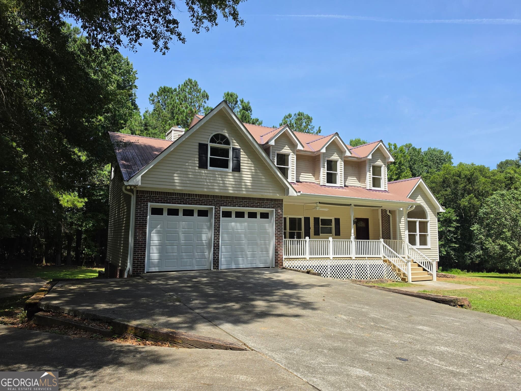 4 bedroom, 3 bathroom, 2,721 sq ft single family residence for sale at 89 Baker Street, Summerville, GA 30747 — photo 3