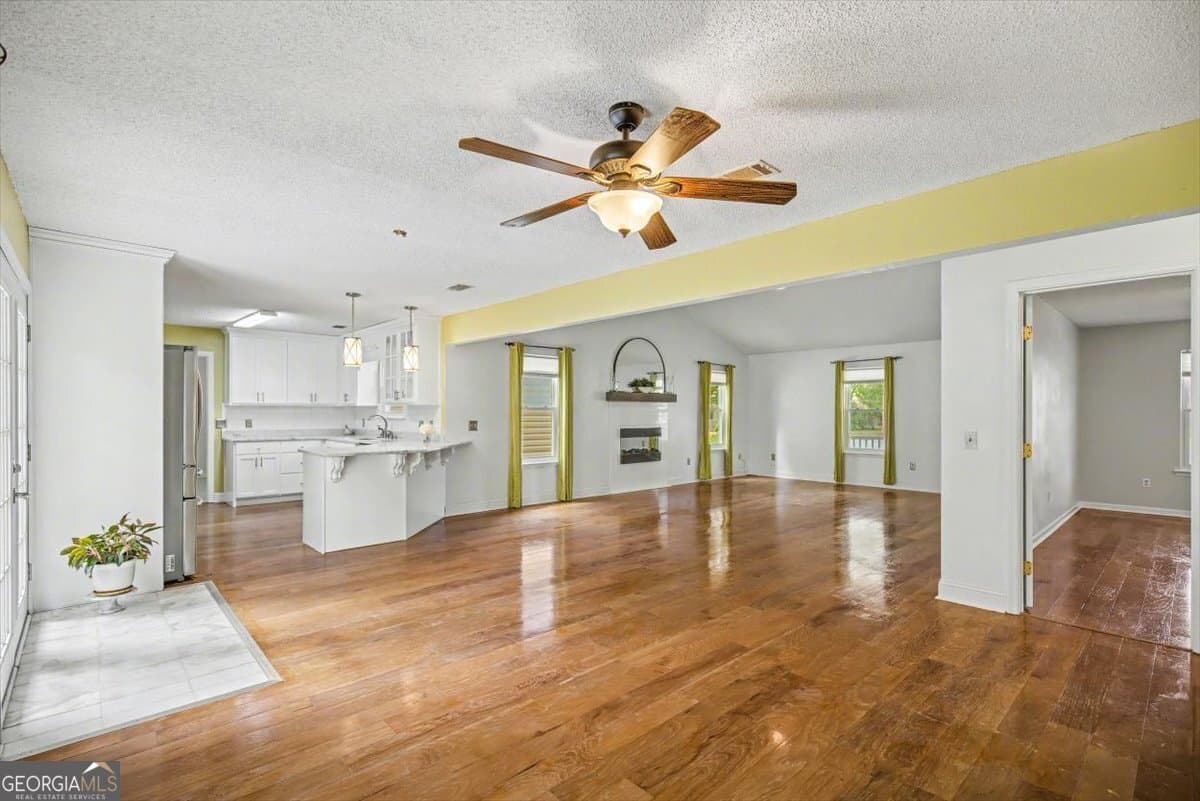 3 bedroom, 2 bathroom, 1,738 sq ft single family residence for sale at 762 Robin Hood Drive, Hinesville, GA 31313 — photo 7