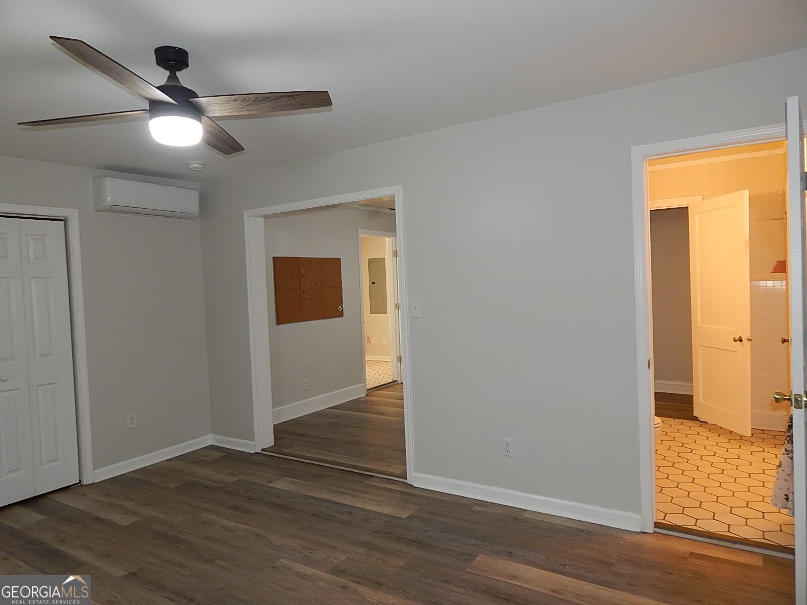 2 bedroom, 2 bathroom, 1,782 sq ft single family residence for sale at 201 Vinson Street, Byron, GA 31008 — photo 8