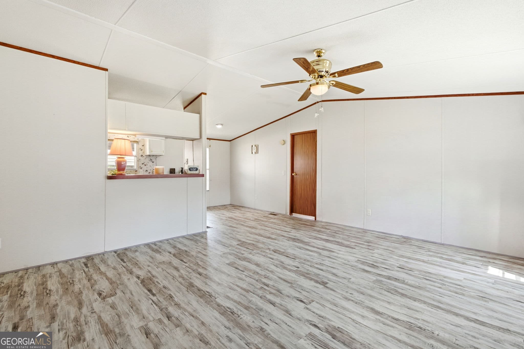 2 bedroom, 2 bathroom, 960 sq ft manufactured home,single family residence for sale at 3350 Waggoners Grove Church Road, Colbert, GA 30628 — photo 6