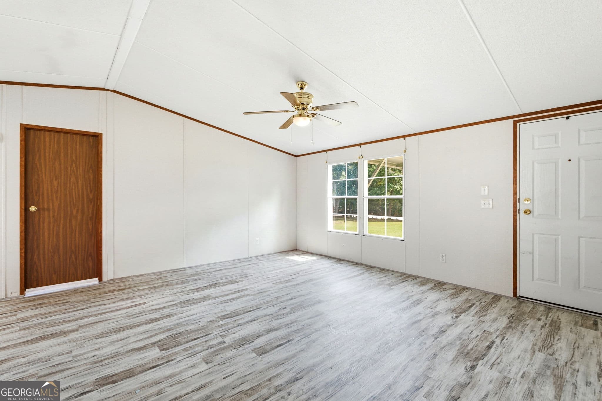 2 bedroom, 2 bathroom, 960 sq ft manufactured home,single family residence for sale at 3350 Waggoners Grove Church Road, Colbert, GA 30628 — photo 7