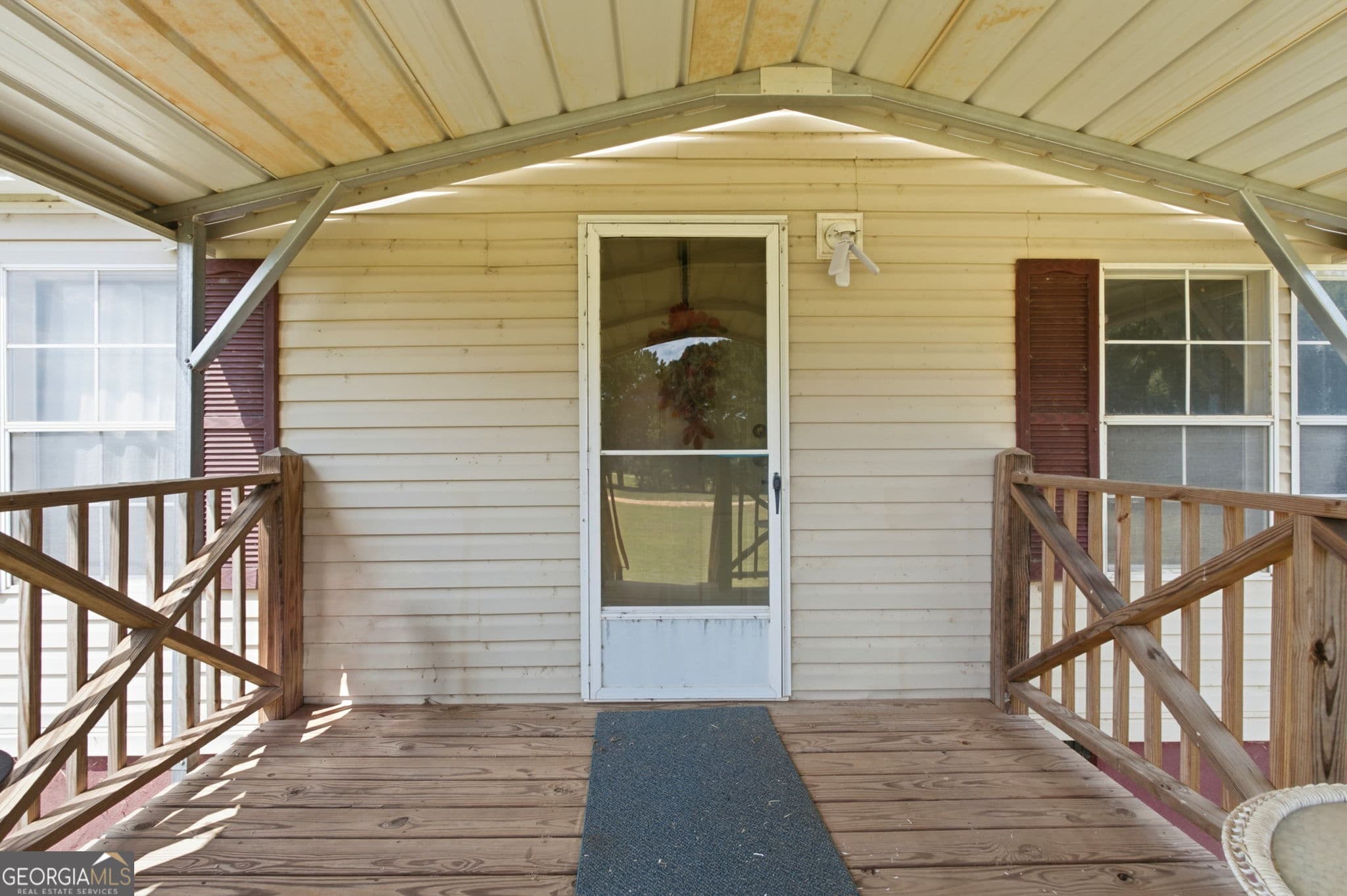 2 bedroom, 2 bathroom, 960 sq ft manufactured home,single family residence for sale at 3350 Waggoners Grove Church Road, Colbert, GA 30628 — photo 3