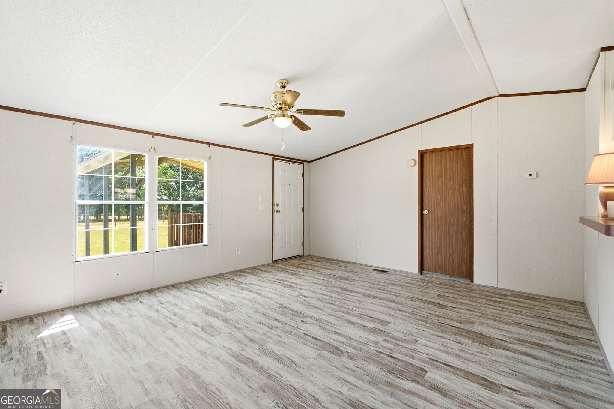 2 bedroom, 2 bathroom, 960 sq ft manufactured home,single family residence for sale at 3350 Waggoners Grove Church Road, Colbert, GA 30628 — photo 8