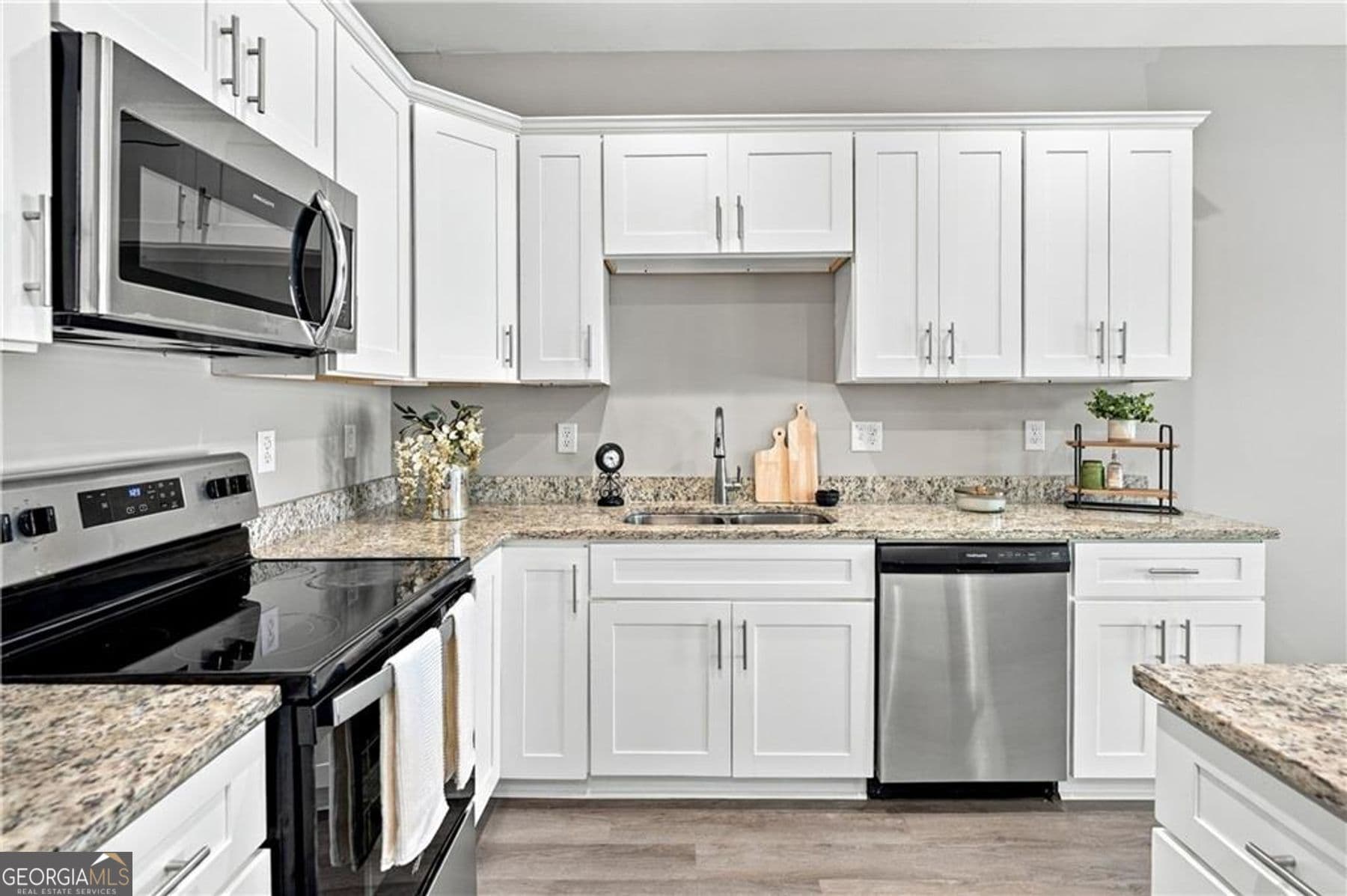 3 bedroom, 2.5 bathroom single family residence for sale at 98 Hood Park Court, Jasper, GA 30143 — photo 6