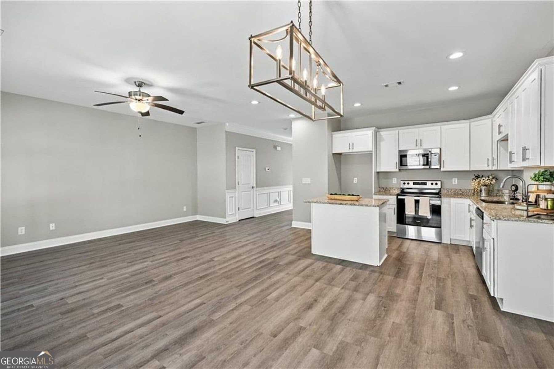 3 bedroom, 2.5 bathroom single family residence for sale at 98 Hood Park Court, Jasper, GA 30143 — photo 5