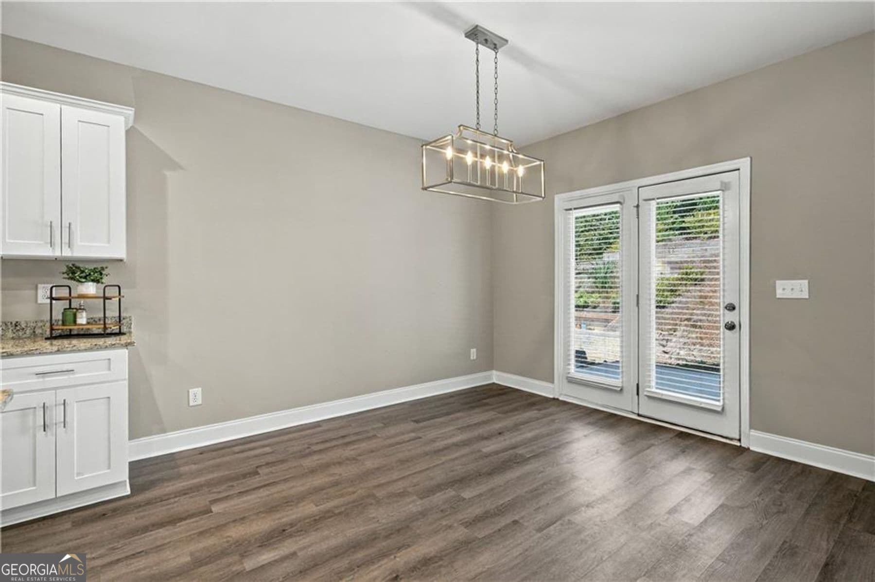 3 bedroom, 2.5 bathroom single family residence for sale at 98 Hood Park Court, Jasper, GA 30143 — photo 4