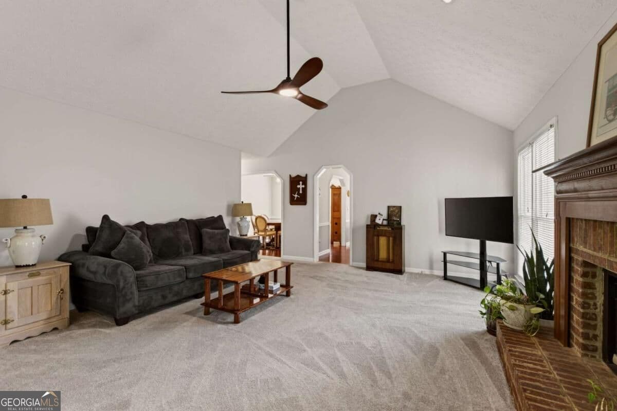 3 bedroom, 2 bathroom, 1,588 sq ft single family residence for sale at 230 White Oak Street, Dallas, GA 30157 — photo 6