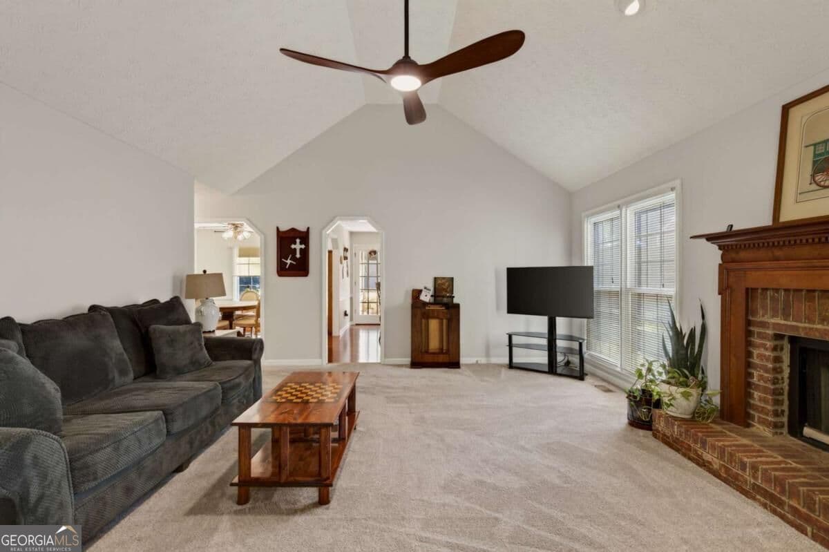 3 bedroom, 2 bathroom, 1,588 sq ft single family residence for sale at 230 White Oak Street, Dallas, GA 30157 — photo 5