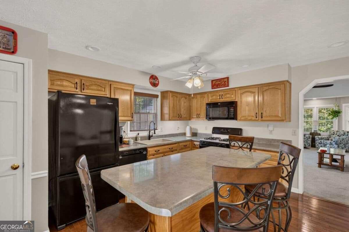 3 bedroom, 2 bathroom, 1,588 sq ft single family residence for sale at 230 White Oak Street, Dallas, GA 30157 — photo 10
