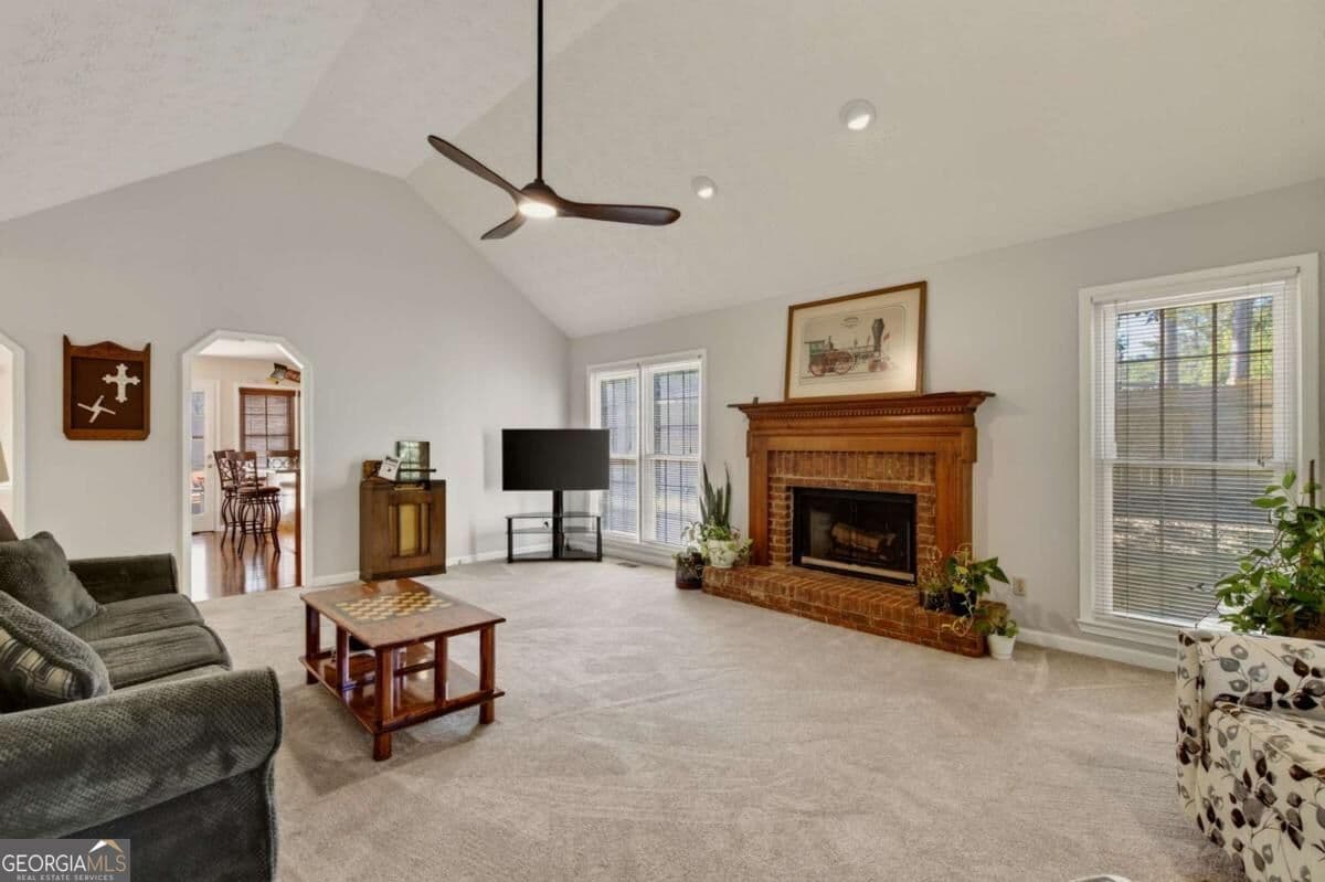 3 bedroom, 2 bathroom, 1,588 sq ft single family residence for sale at 230 White Oak Street, Dallas, GA 30157 — photo 4