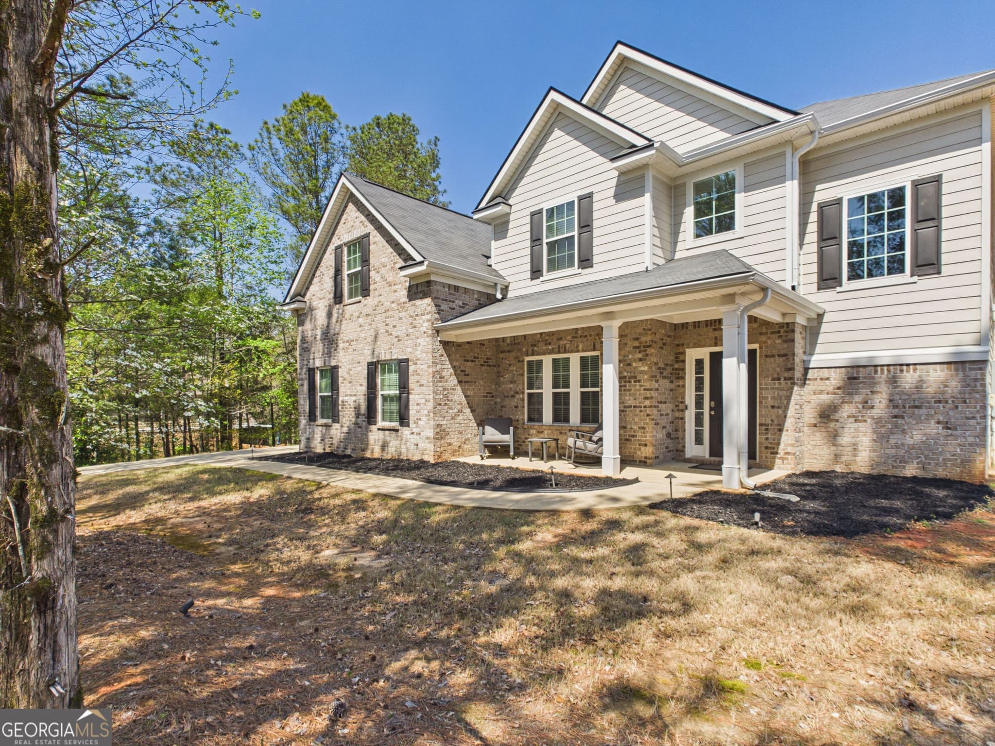 5 bedroom, 3.5 bathroom, 3,541 sq ft single family residence sold at 1048 Crosswinds Drive, Midland, GA 31820