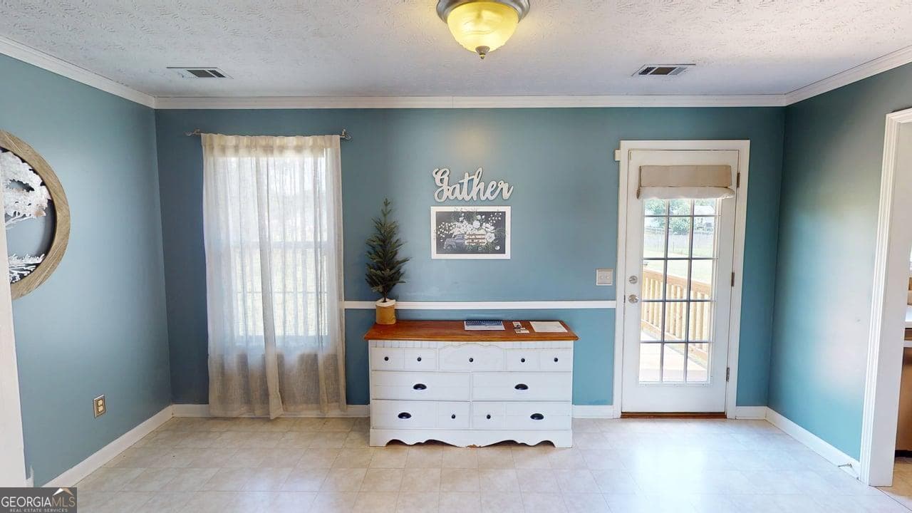 3 bedroom, 2 bathroom, 1,344 sq ft single family residence for sale at 2124 Broad Street, Statham, GA 30666 — photo 7