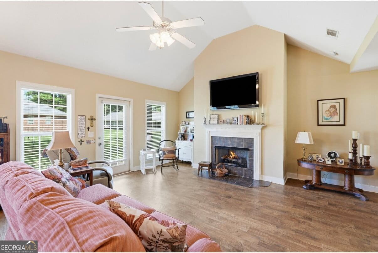 3 bedroom, 2 bathroom, 1,534 sq ft single family residence for sale at 815 Maple Drive, Statesboro, GA 30461 — photo 5