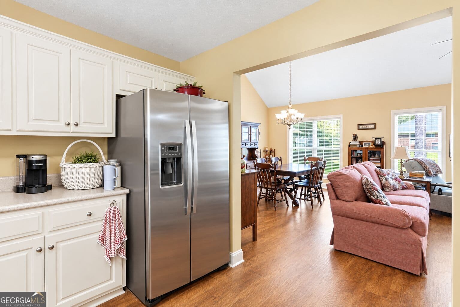 3 bedroom, 2 bathroom, 1,534 sq ft single family residence for sale at 815 Maple Drive, Statesboro, GA 30461 — photo 9
