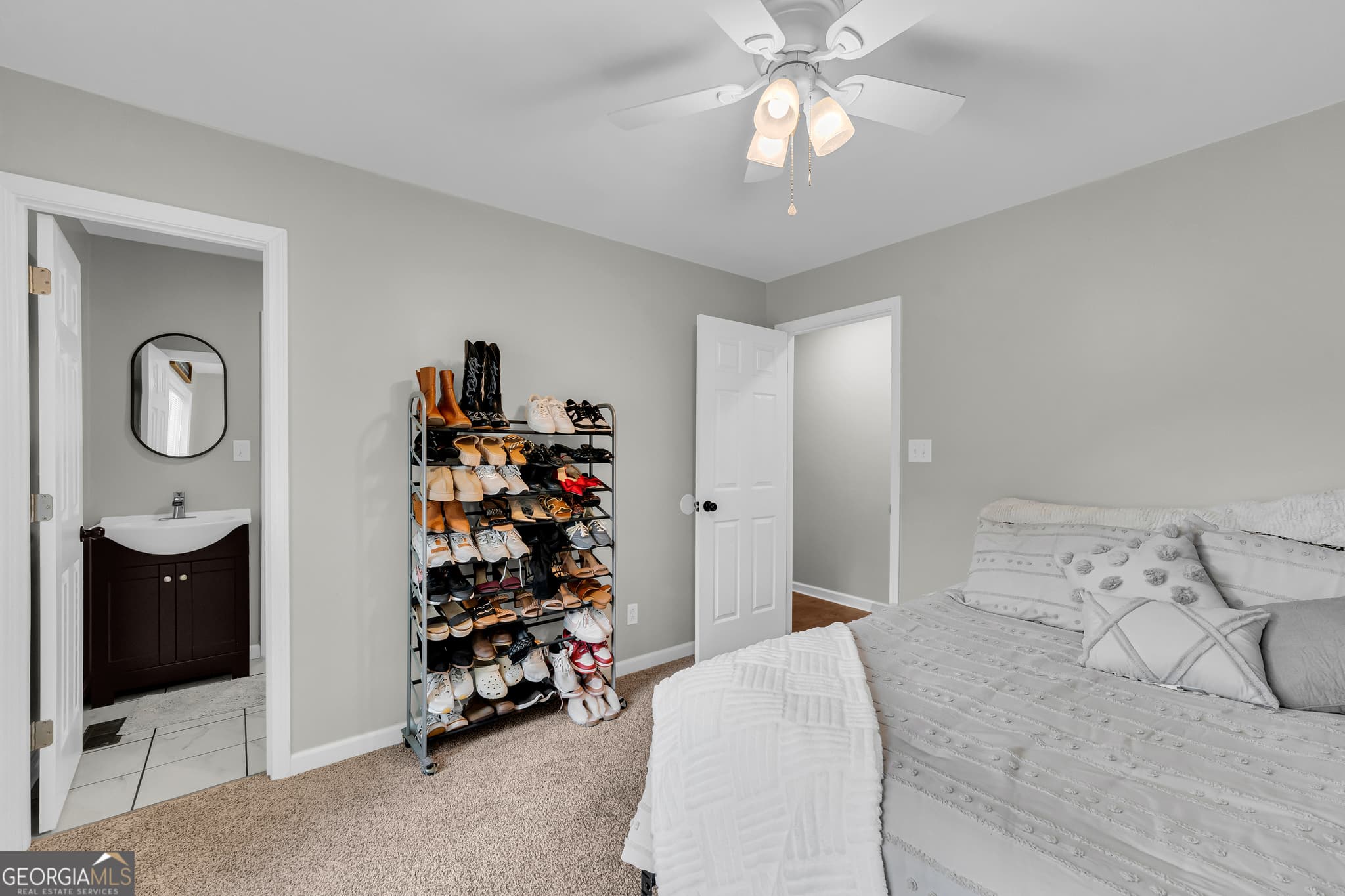 3 bedroom, 2.5 bathroom, 1,251 sq ft single family residence for sale at 372 Scenic Drive, Toccoa, GA 30577 — photo 6