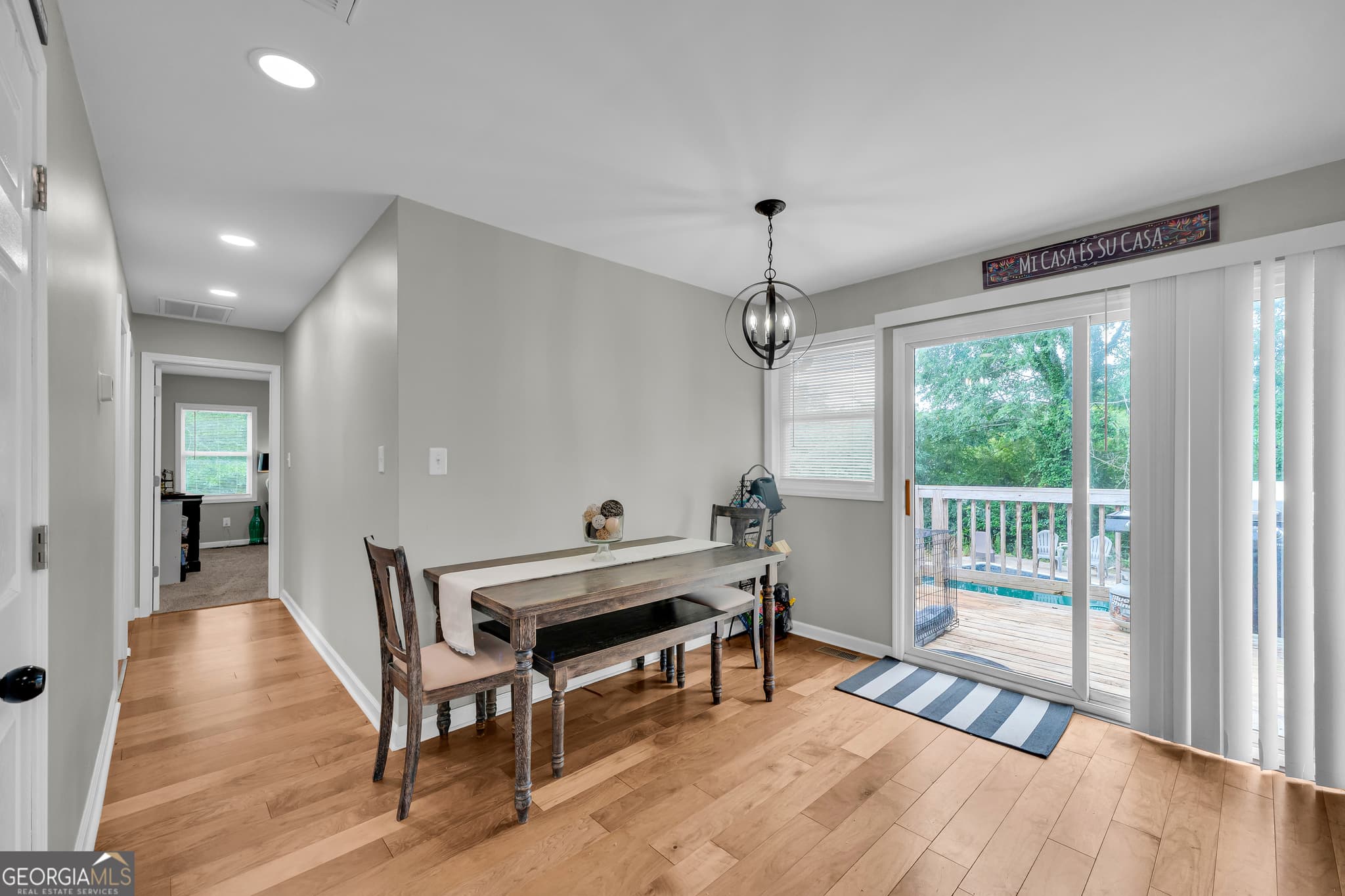 3 bedroom, 2.5 bathroom, 1,251 sq ft single family residence for sale at 372 Scenic Drive, Toccoa, GA 30577 — photo 5