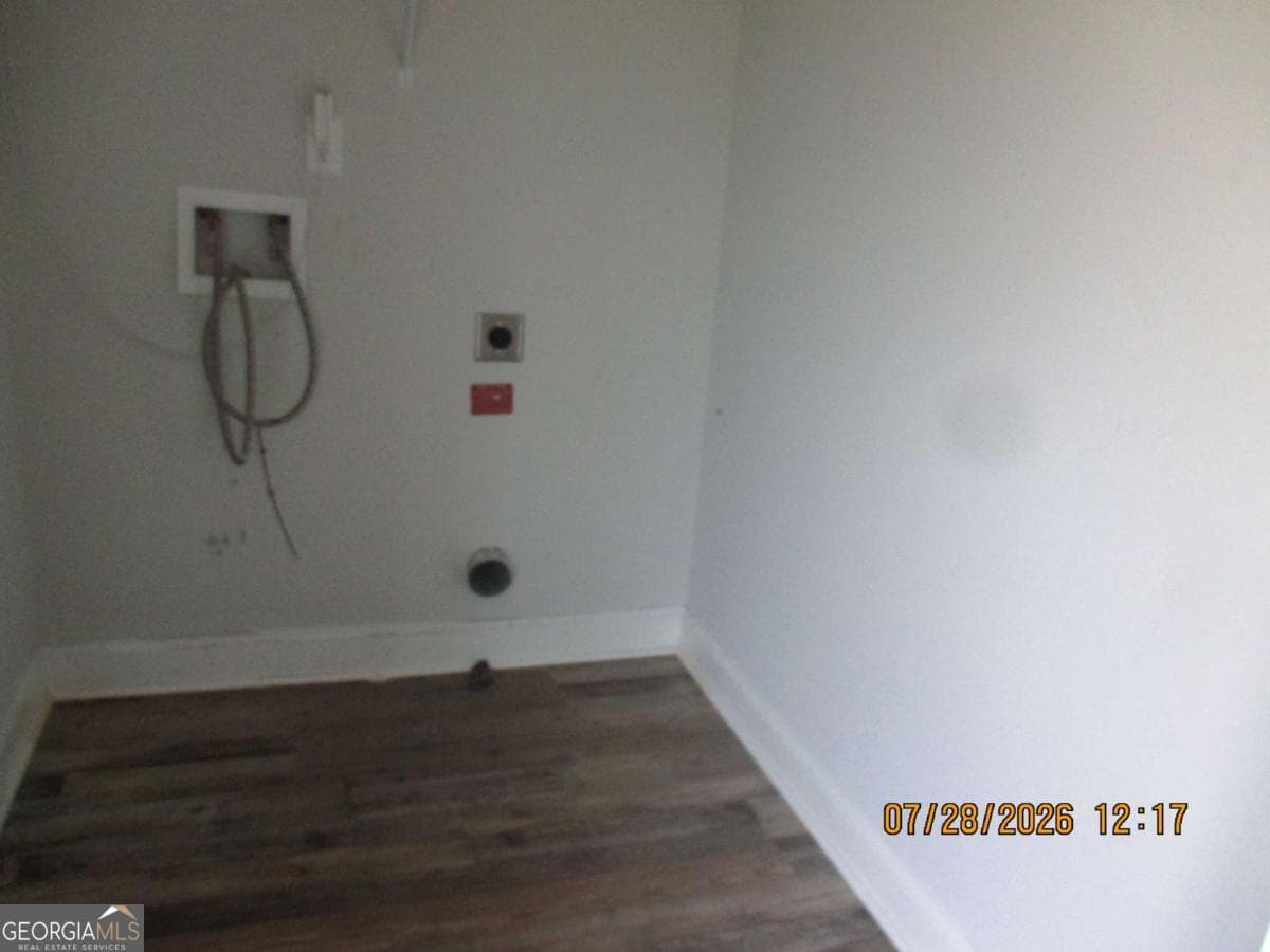 4 bedroom, 2.5 bathroom single family residence for sale at 166 Cherokee Oaks Crossing, Hinesville, GA 31313 — photo 7