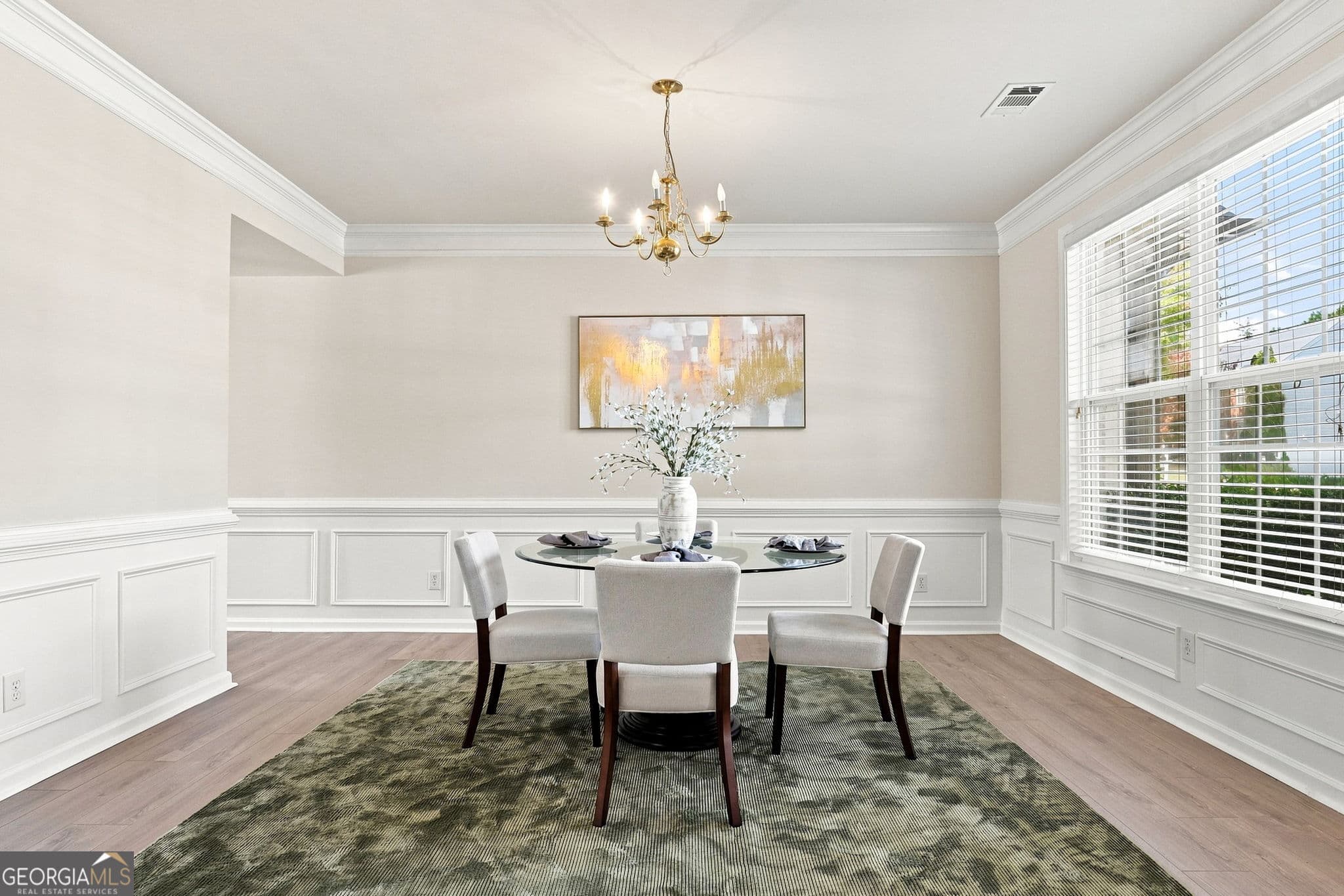5 bedroom, 3 bathroom, 3,152 sq ft single family residence for rent at 853 Van Briggle Path, Sugar Hill, GA 30518 for $3,250 a month — photo 7