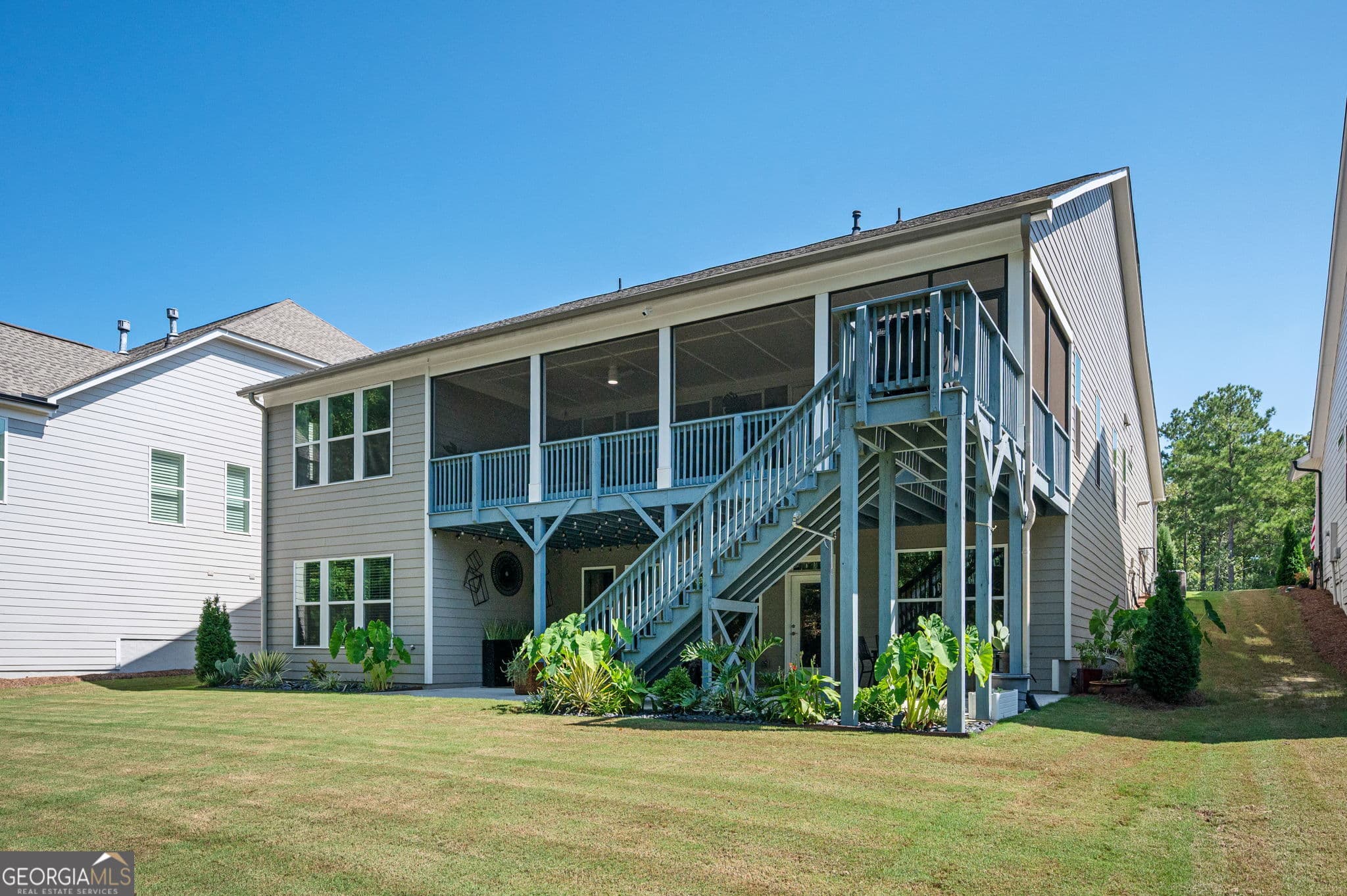 4 bedroom, 4.5 bathroom, 4,519 sq ft single family residence for sale at 190 Tahoe Court, Hoschton, GA 30548 — photo 5