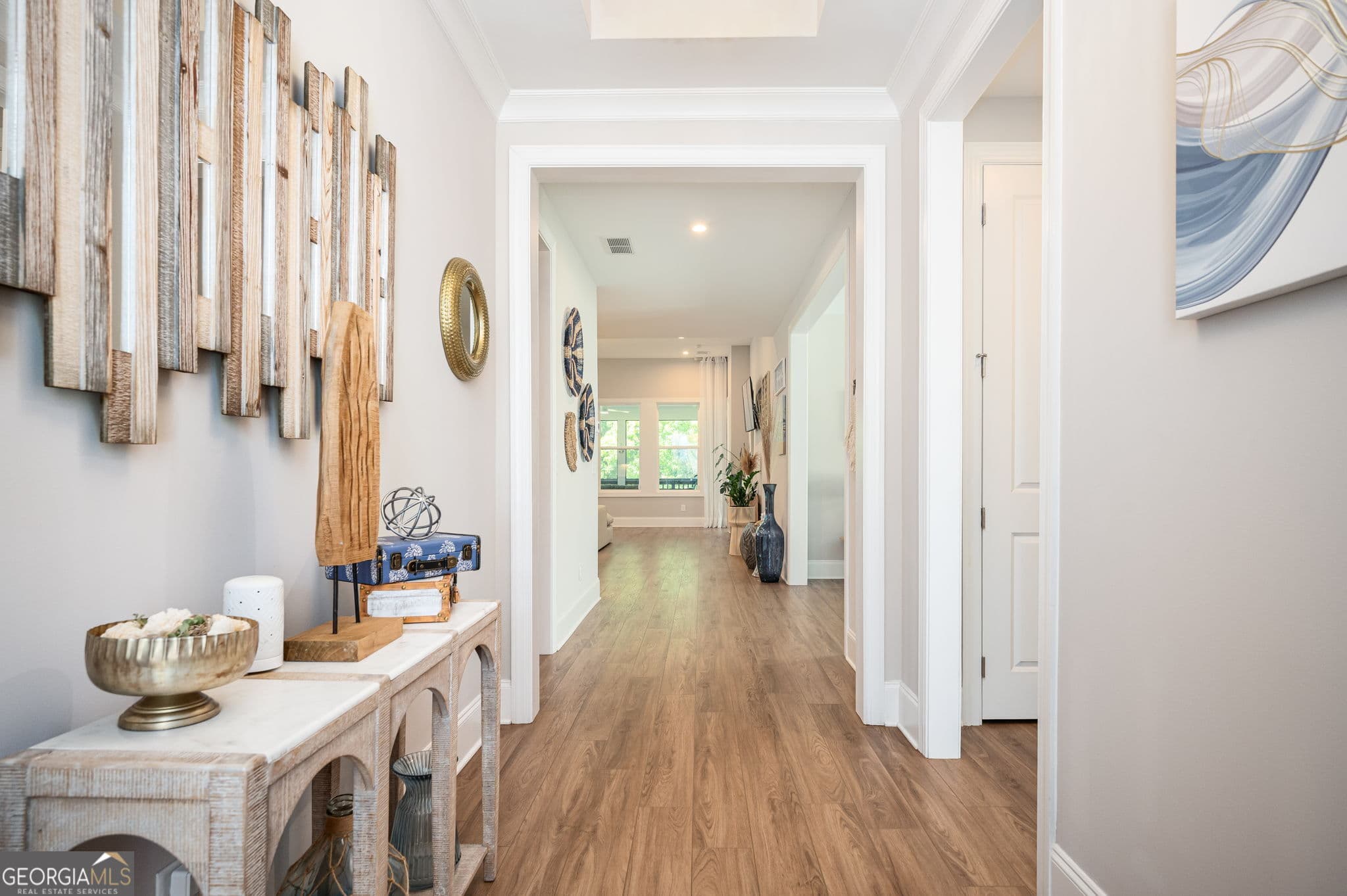 4 bedroom, 4.5 bathroom, 4,519 sq ft single family residence for sale at 190 Tahoe Court, Hoschton, GA 30548 — photo 8