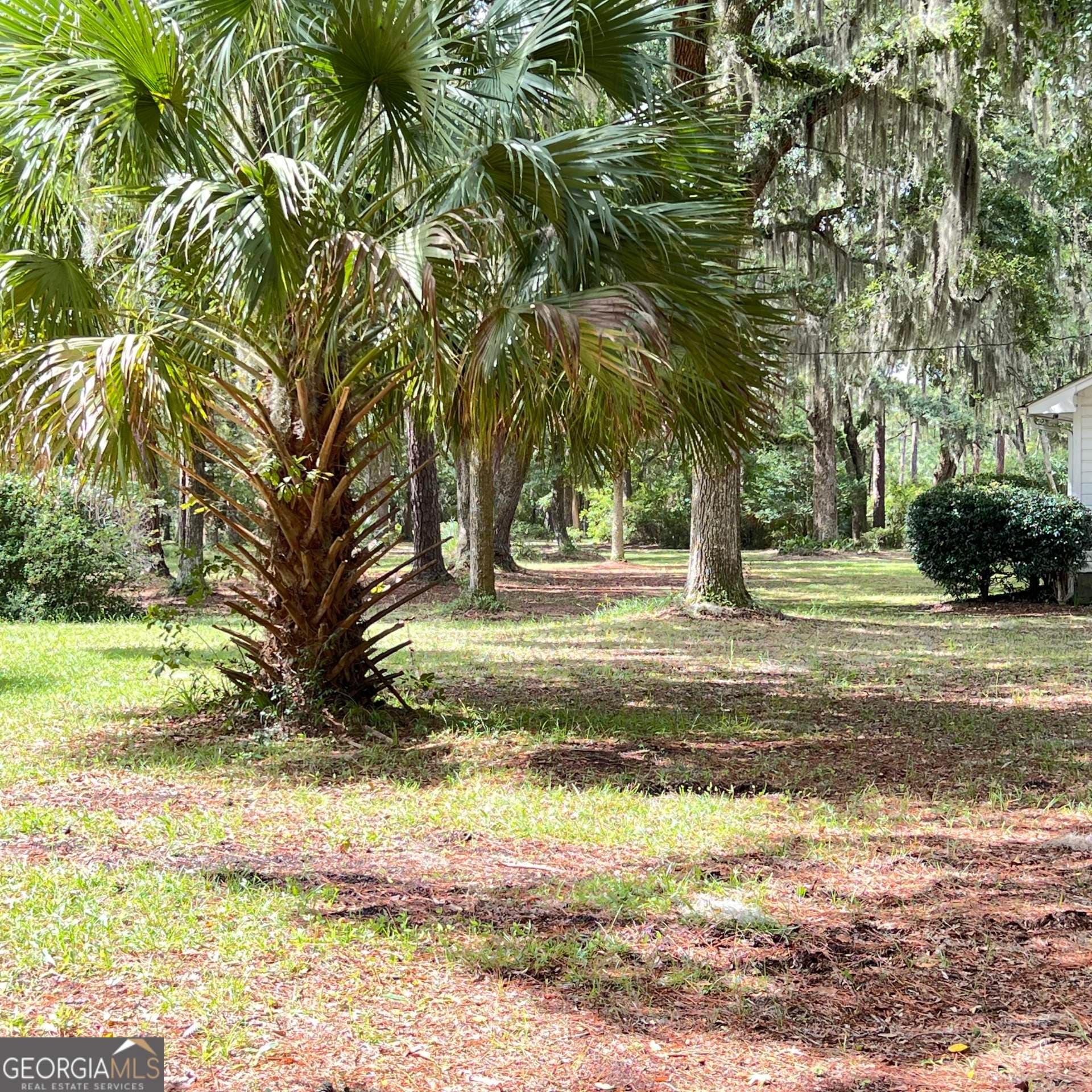 3 bedroom, 1 bathroom single family residence for sale at 7211 Blythe Island Highway, Brunswick, GA 31523 — photo 7