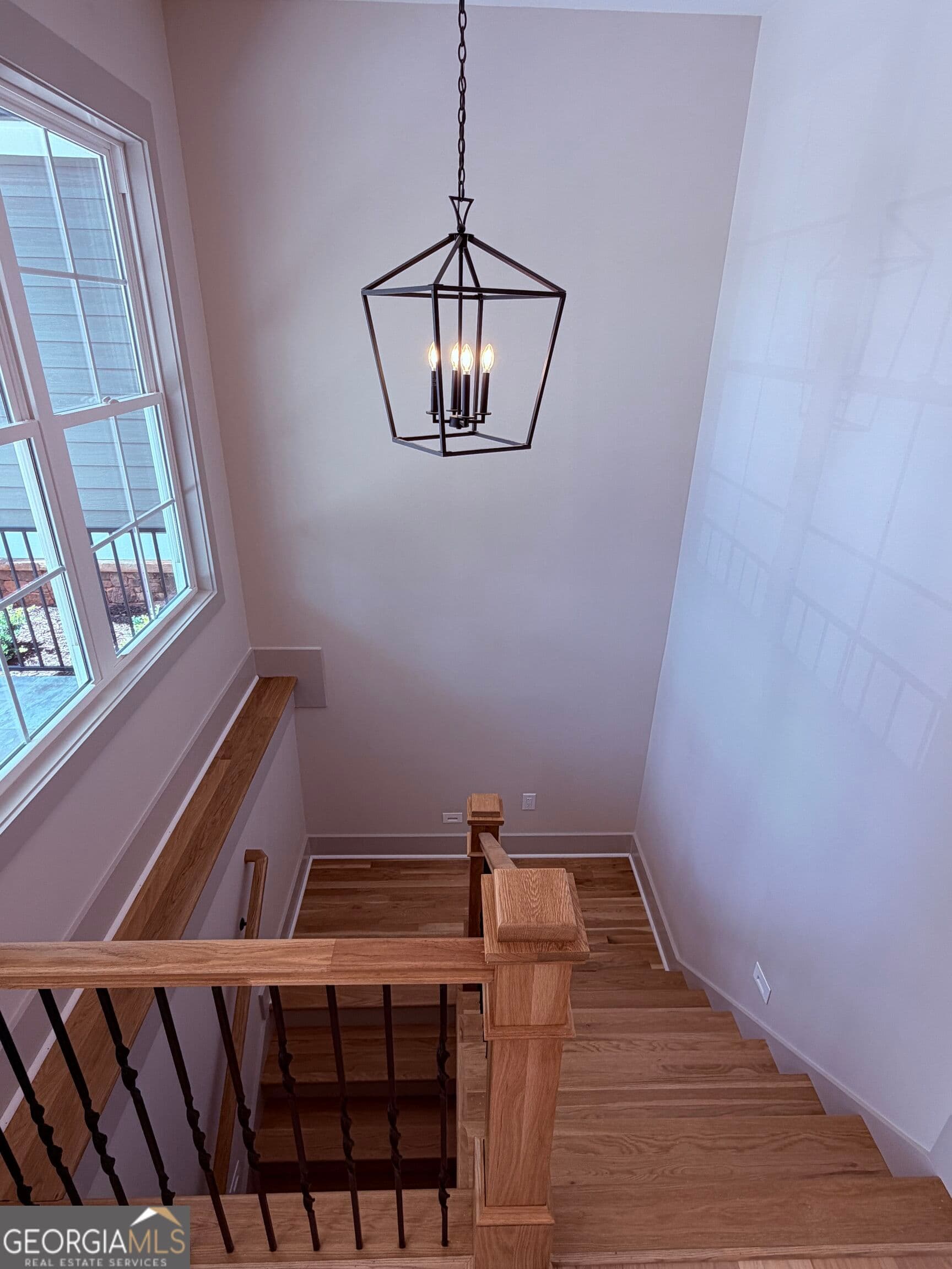 4 bedroom, 3.5 bathroom, 3,630 sq ft single family residence for sale at 260 Edgewater Trail, Toccoa, GA 30577 — photo 3