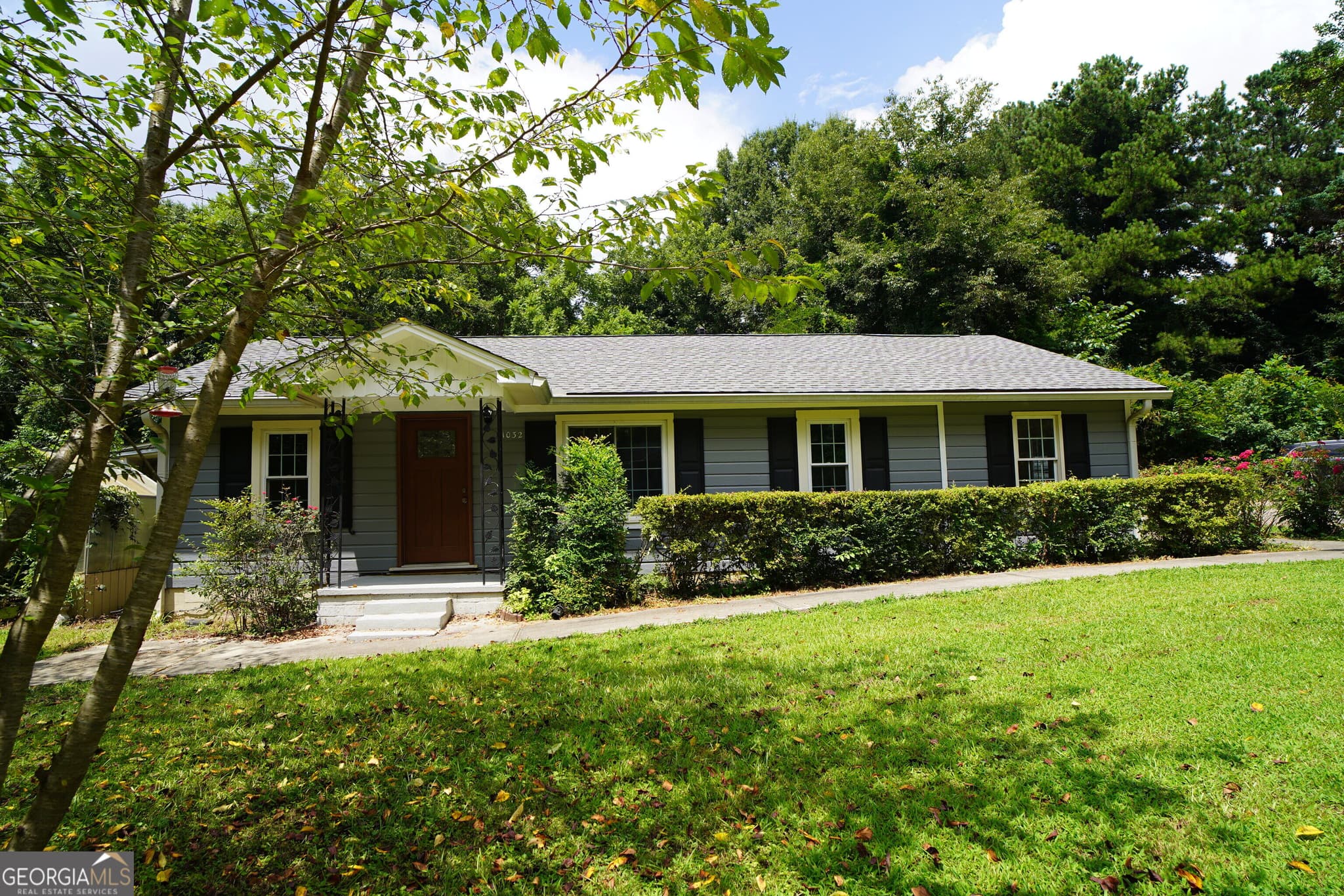 3 bedroom, 1.5 bathroom, 2,412 sq ft single family residence for sale at 1032 Chatham Road, Buford, GA 30518 — photo 1 of 20