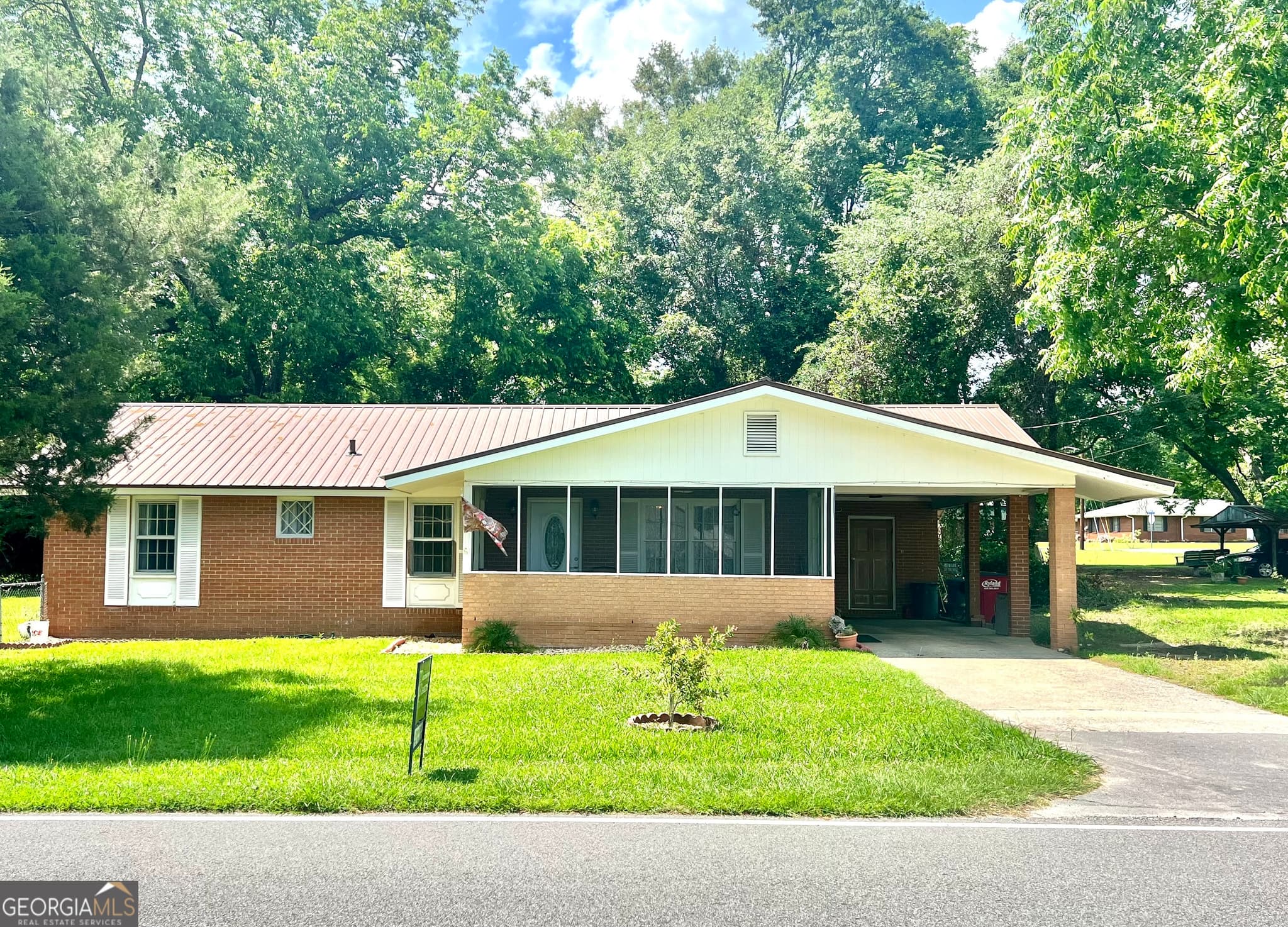 216 11th Avenue, Eastman, GA 31023 — most recent listing photo