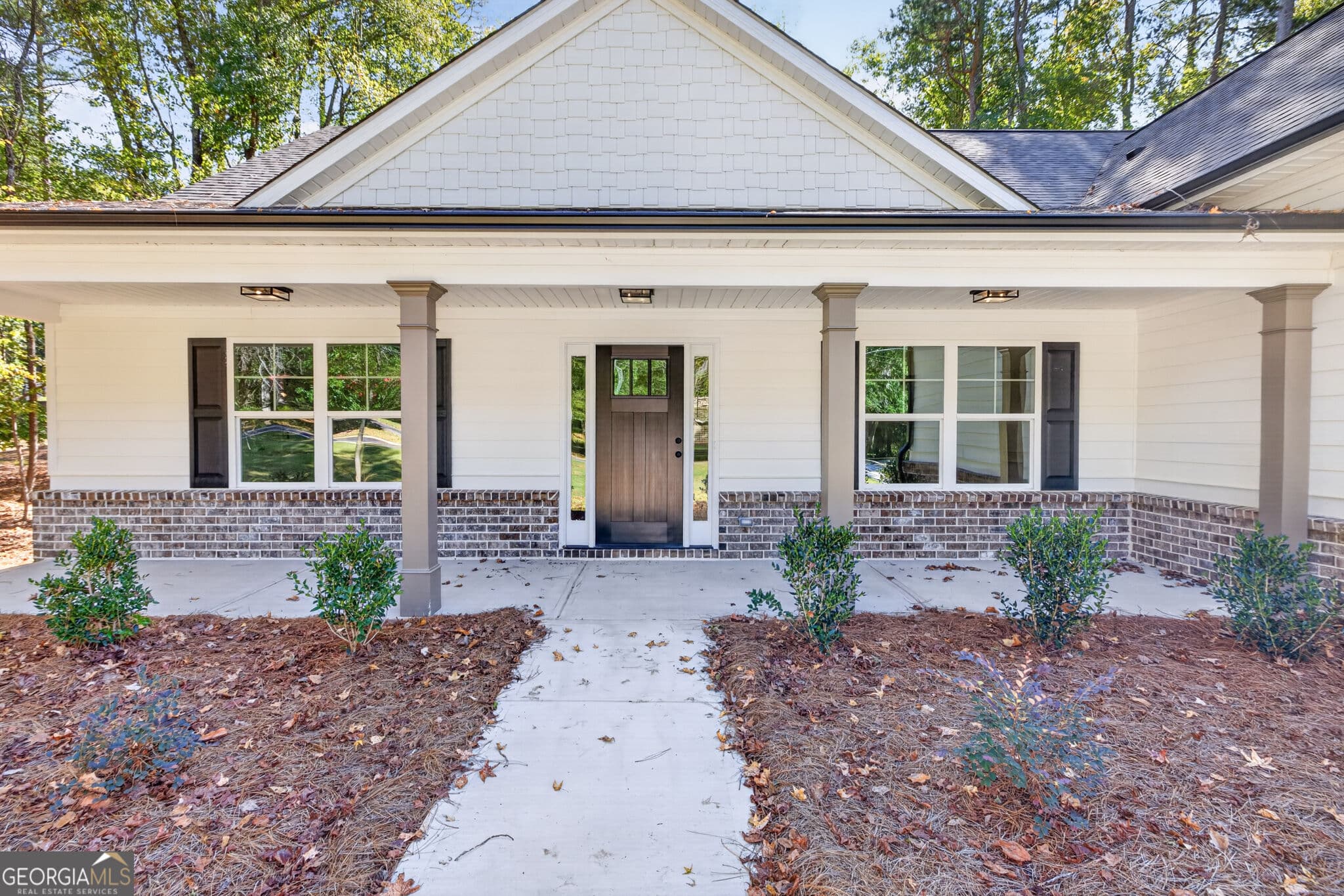 5 bedroom, 4 bathroom, 3,010 sq ft single family residence for sale at 10 Sims Road, Winder, GA 30680 — photo 2