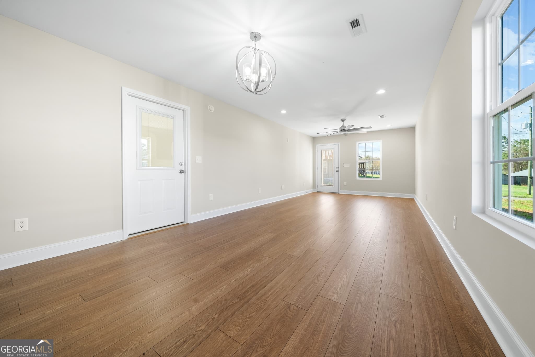 3 bedroom, 2.5 bathroom, 1,629 sq ft single family residence for sale at 24 Williams Drive, Woodland, AL 36280 — photo 6