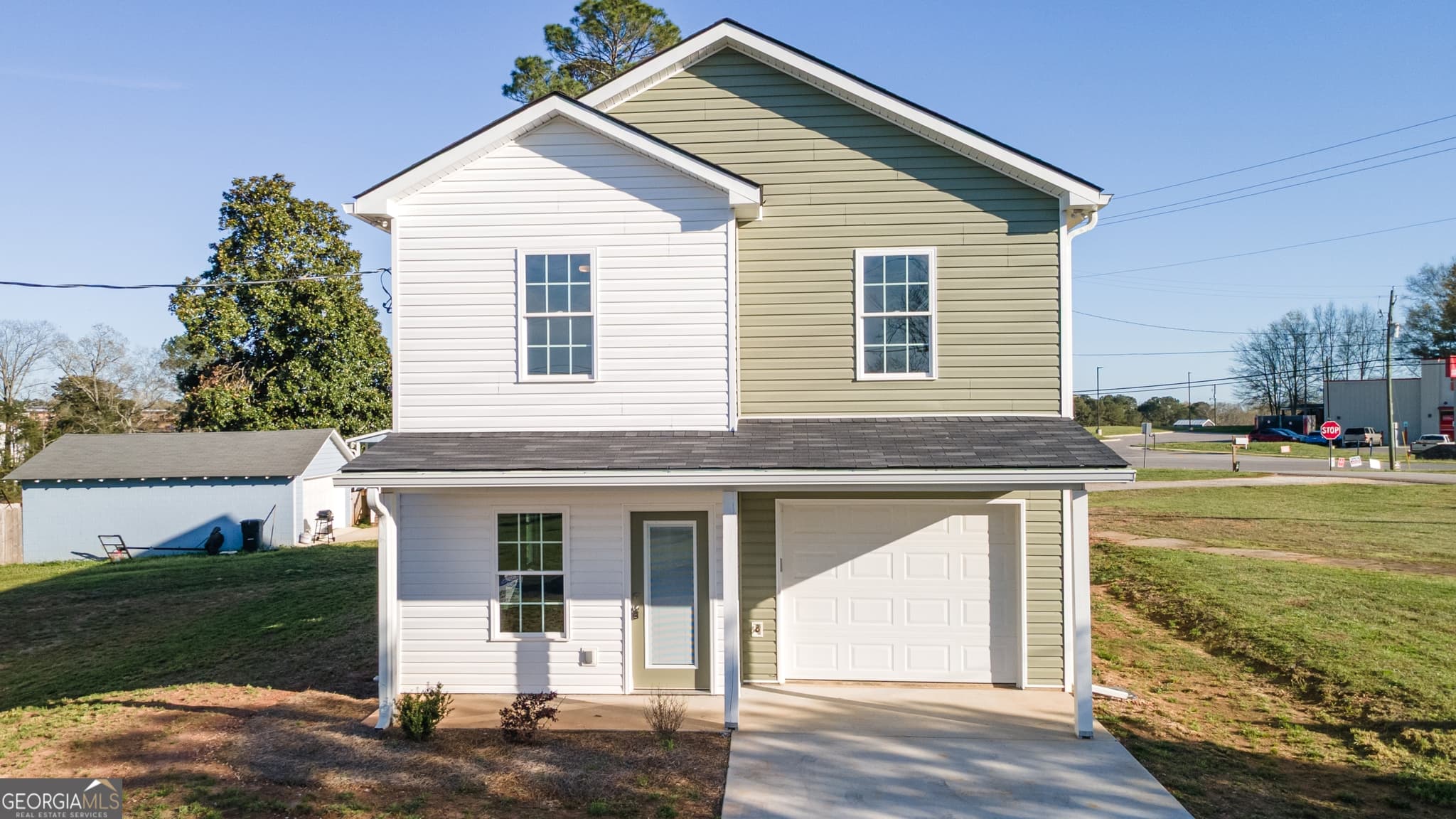 3 bedroom, 2.5 bathroom, 1,629 sq ft single family residence for sale at 24 Williams Drive, Woodland, AL 36280
