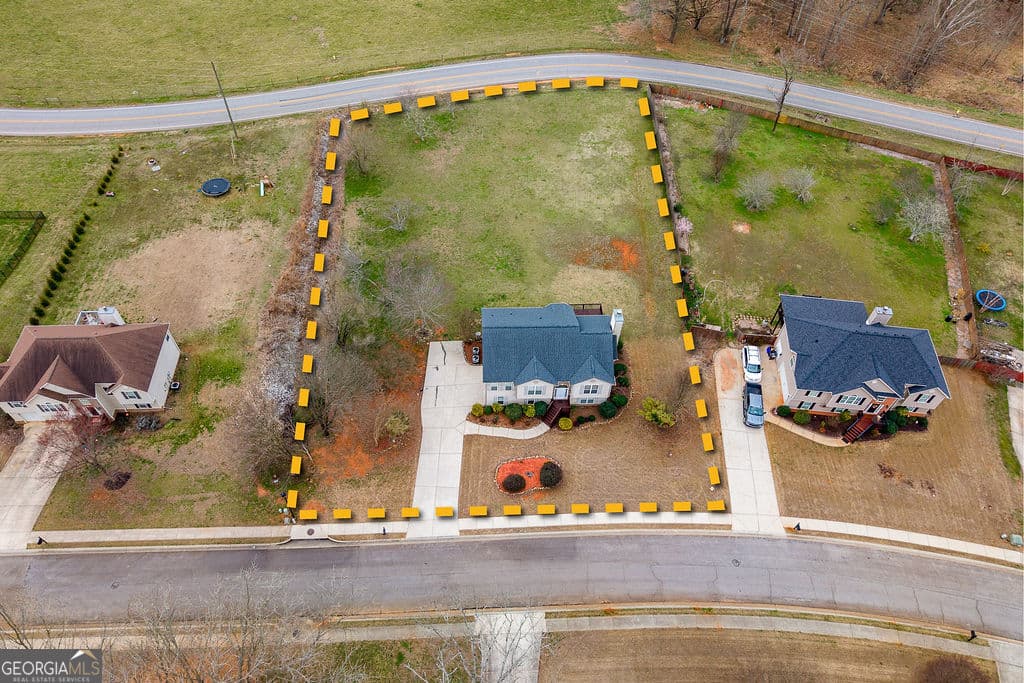 5 bedroom, 3 bathroom, 2,678 sq ft single family residence for sale at 871 Jefferson Walk Circle, Jefferson, GA 30549 — photo 2