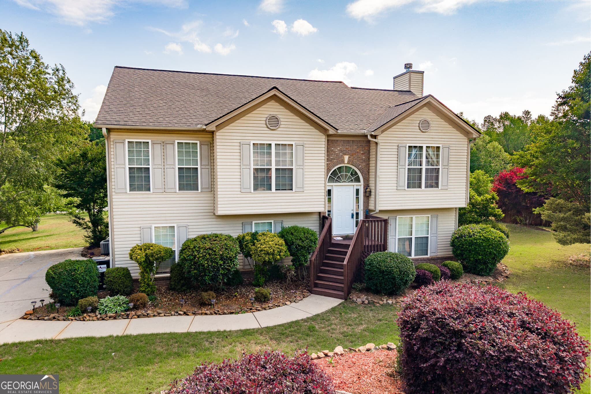 5 bedroom, 3 bathroom, 2,678 sq ft single family residence for sale at 871 Jefferson Walk Circle, Jefferson, GA 30549