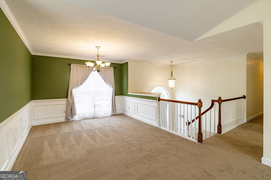 5 bedroom, 3 bathroom, 2,678 sq ft single family residence for sale at 871 Jefferson Walk Circle, Jefferson, GA 30549 — photo 5