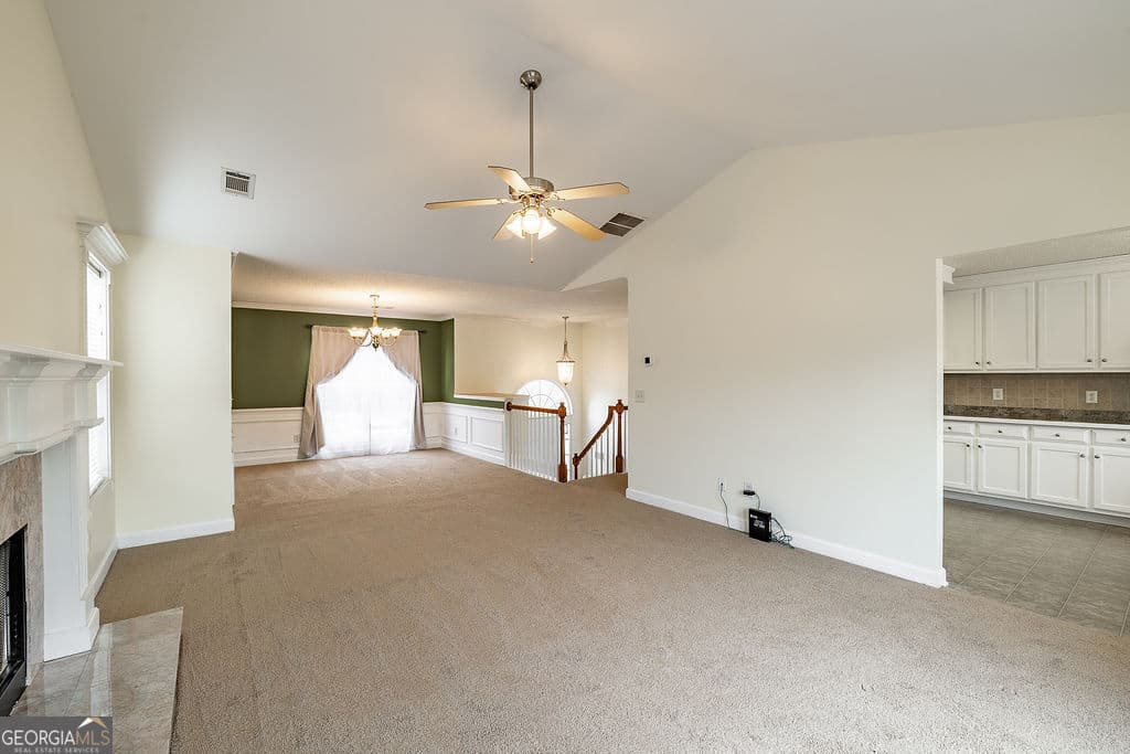 5 bedroom, 3 bathroom, 2,678 sq ft single family residence for sale at 871 Jefferson Walk Circle, Jefferson, GA 30549 — photo 9