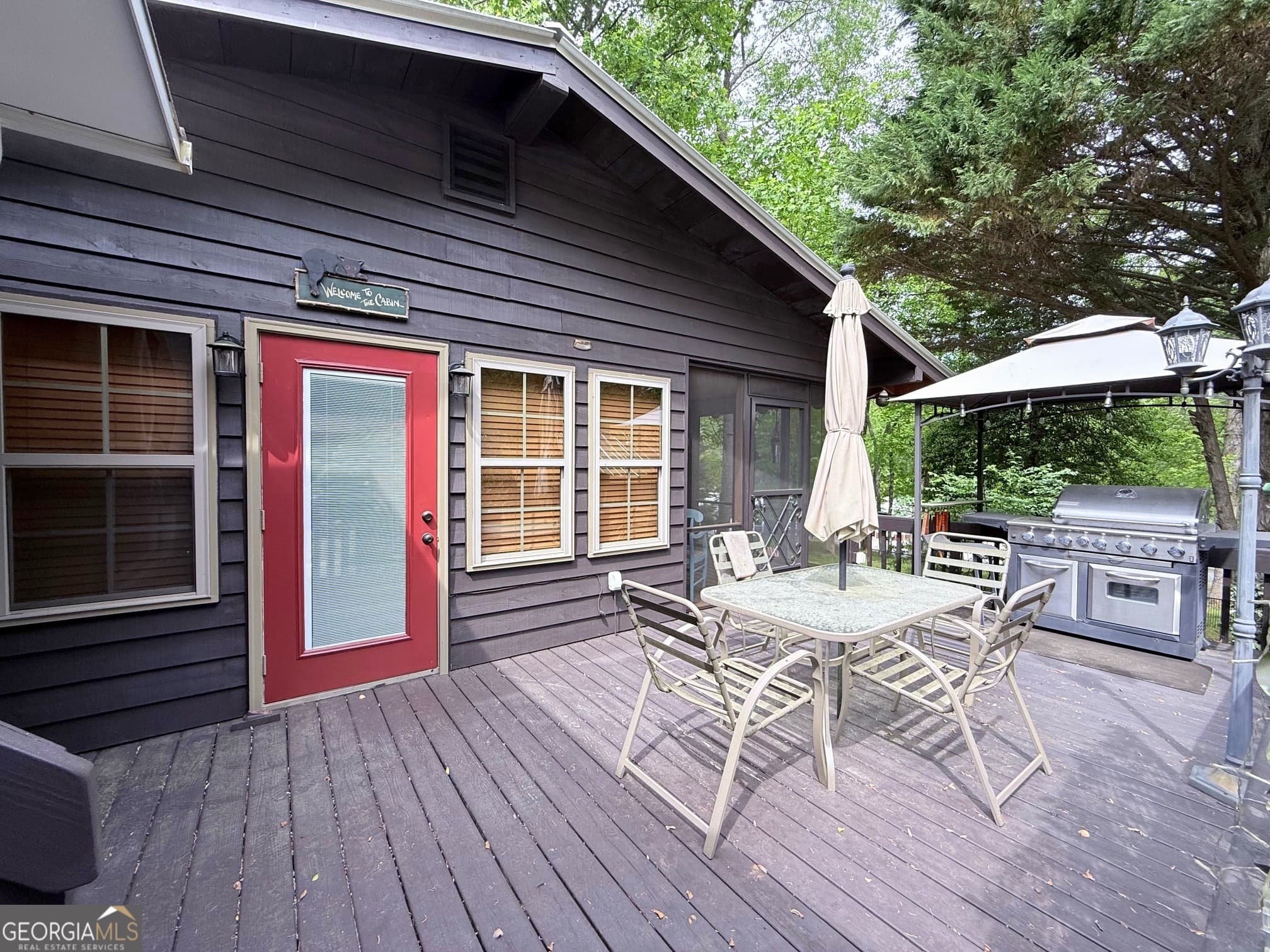2 bedroom, 2 bathroom cabin,manufactured home,single family residence for sale at 90 Campfire Drive, Cleveland, GA 30528 — photo 2