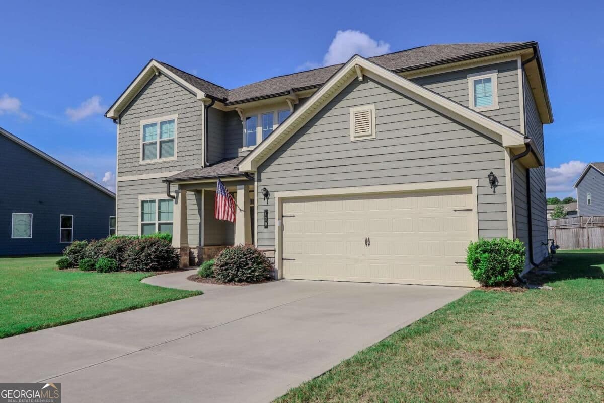 5 bedroom, 3 bathroom, 2,837 sq ft single family residence for sale at 430 Dragonfly Way, Winder, GA 30680 — photo 1 of 30