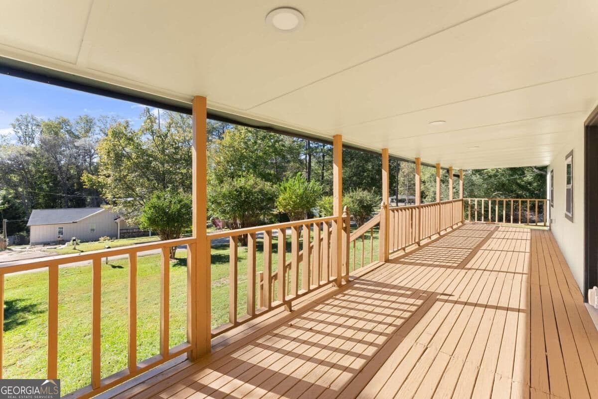 3 bedroom, 1.5 bathroom manufactured home,single family residence for sale at 2411 Bald Eagle Place, Gainesville, GA 30507 — photo 9